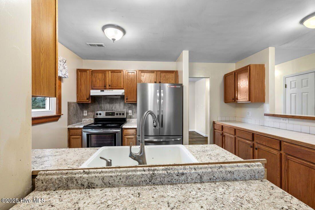 78 Clifford Road Property Photo 18