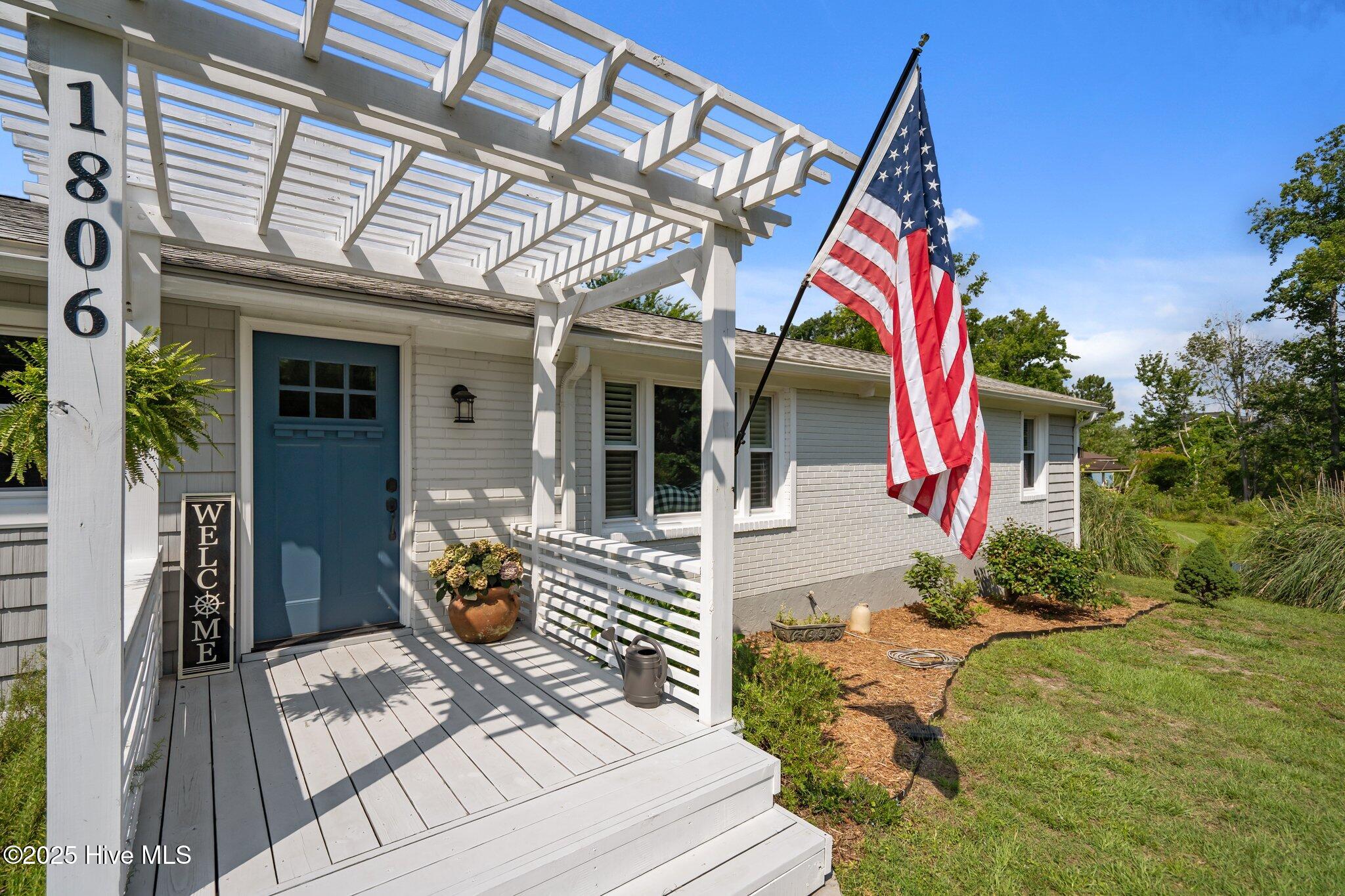 1806 Bailey Avenue Property Photo 1