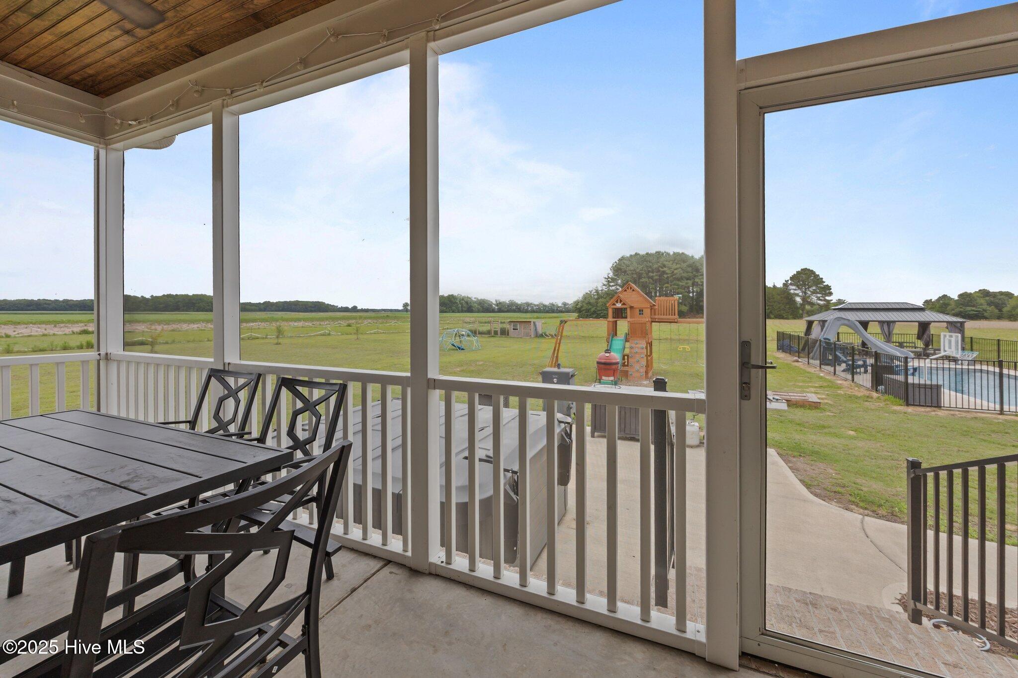 7145 Stokestown St Johns Road Property Photo 7