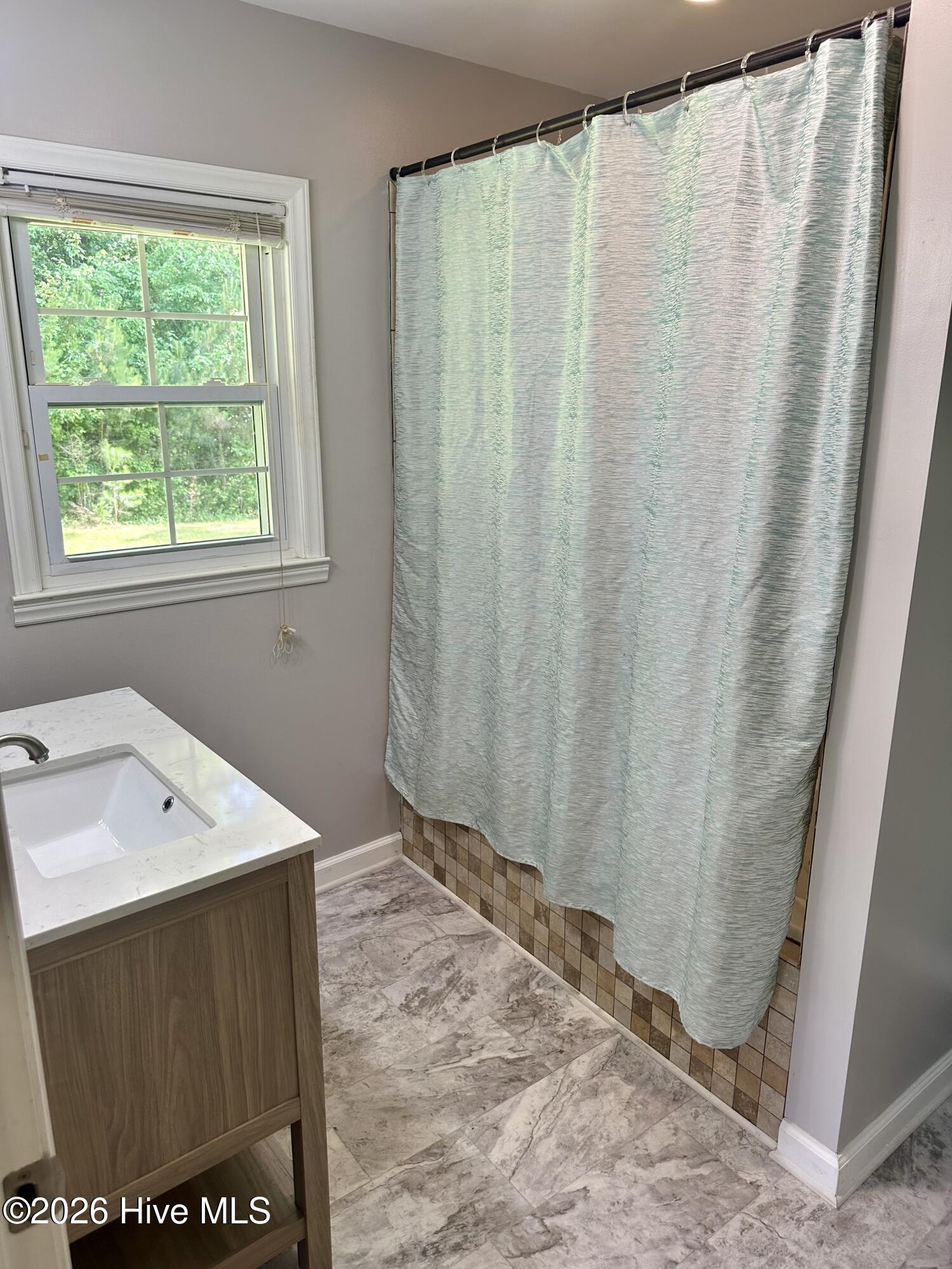 4173 Middle Road Property Photo 18