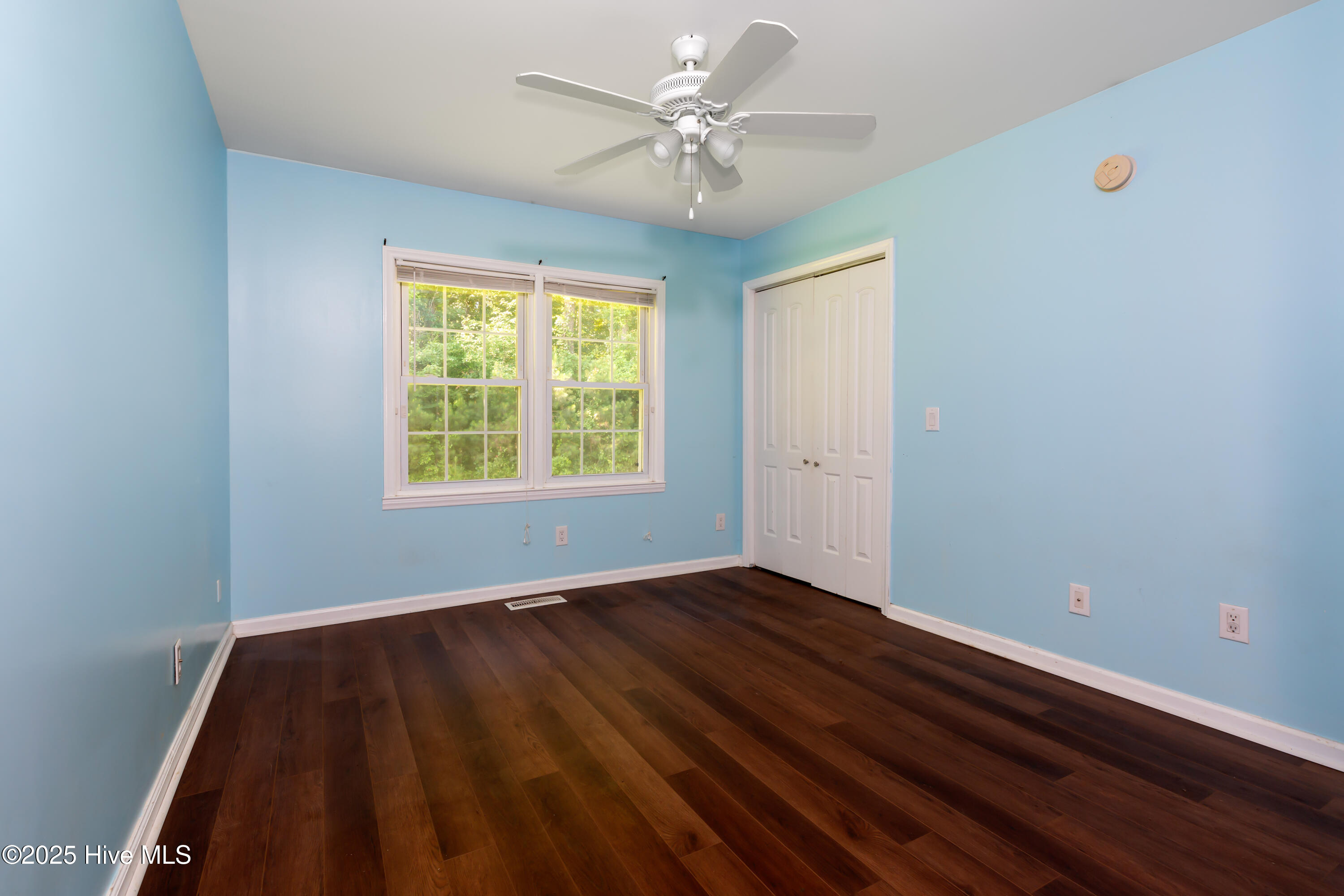 4173 Middle Road Property Photo 22