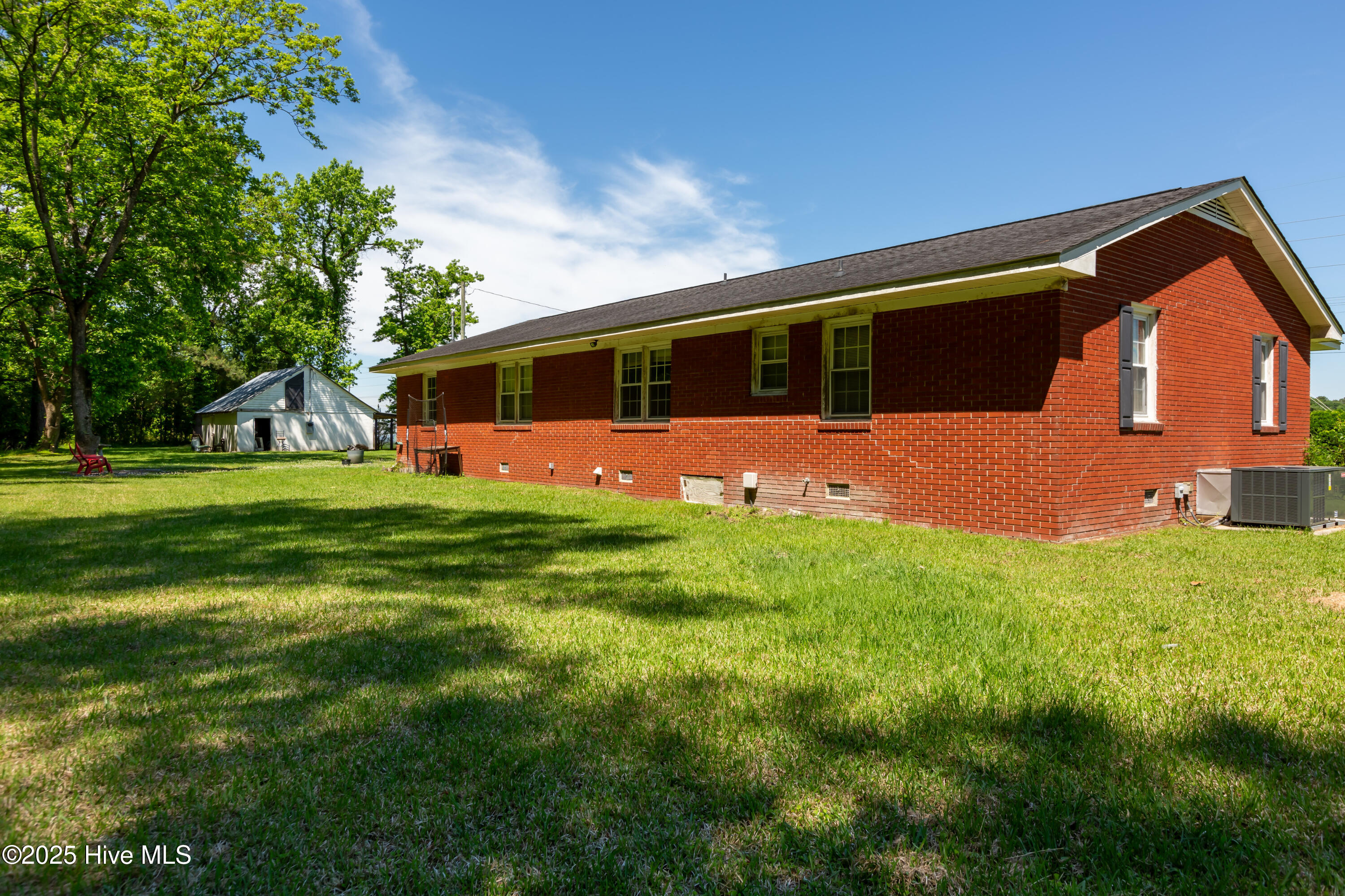 4173 Middle Road Property Photo 42
