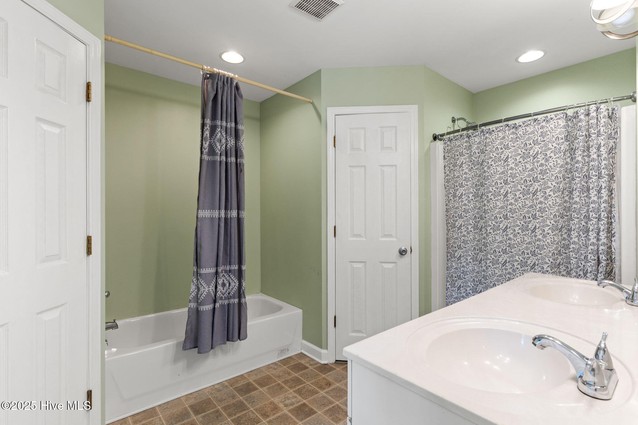 1281 Washington Road Property Photo 24