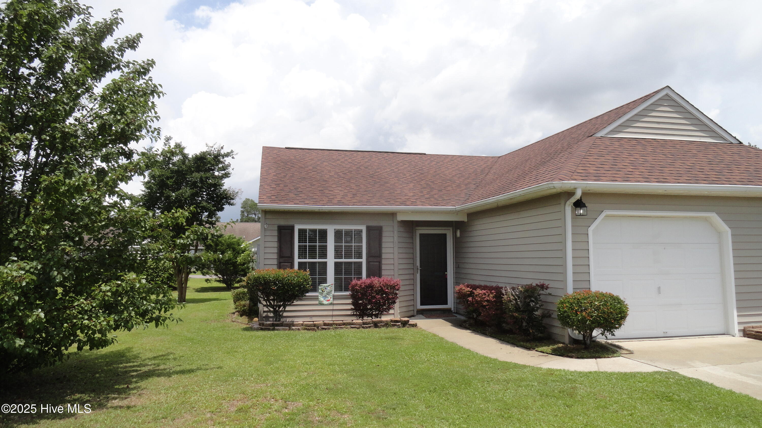 113 Kobe Drive Property Photo 1