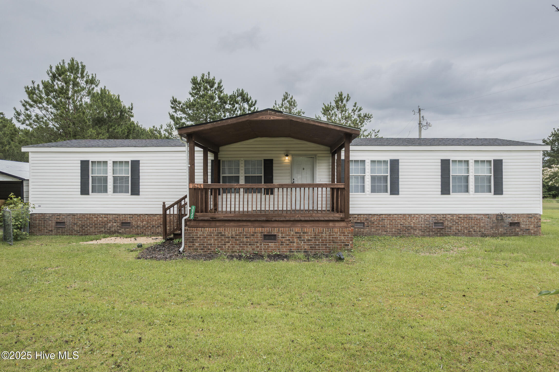 1127 Old Tar Landing Road Property Photo 1