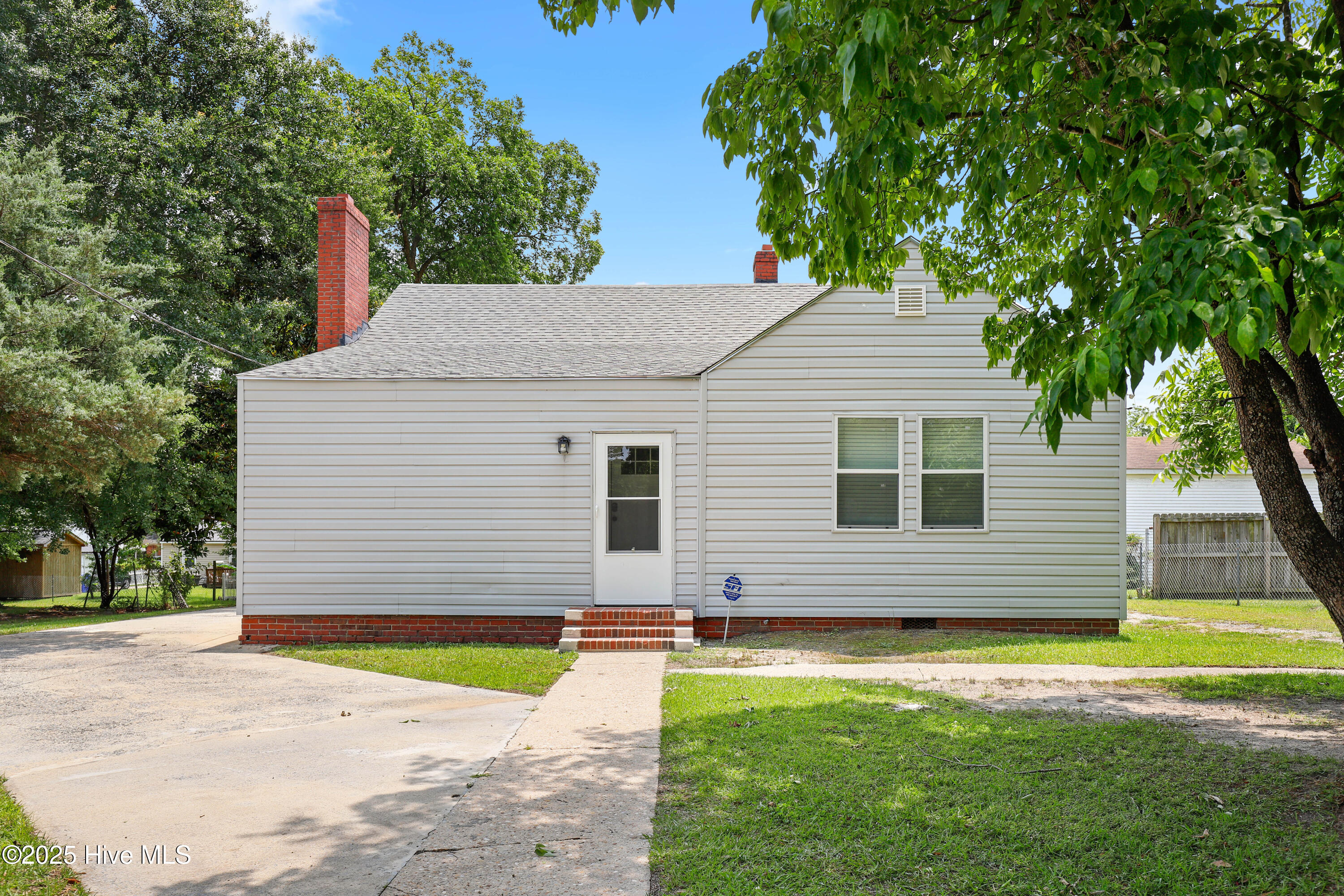 214 Arlington Circle