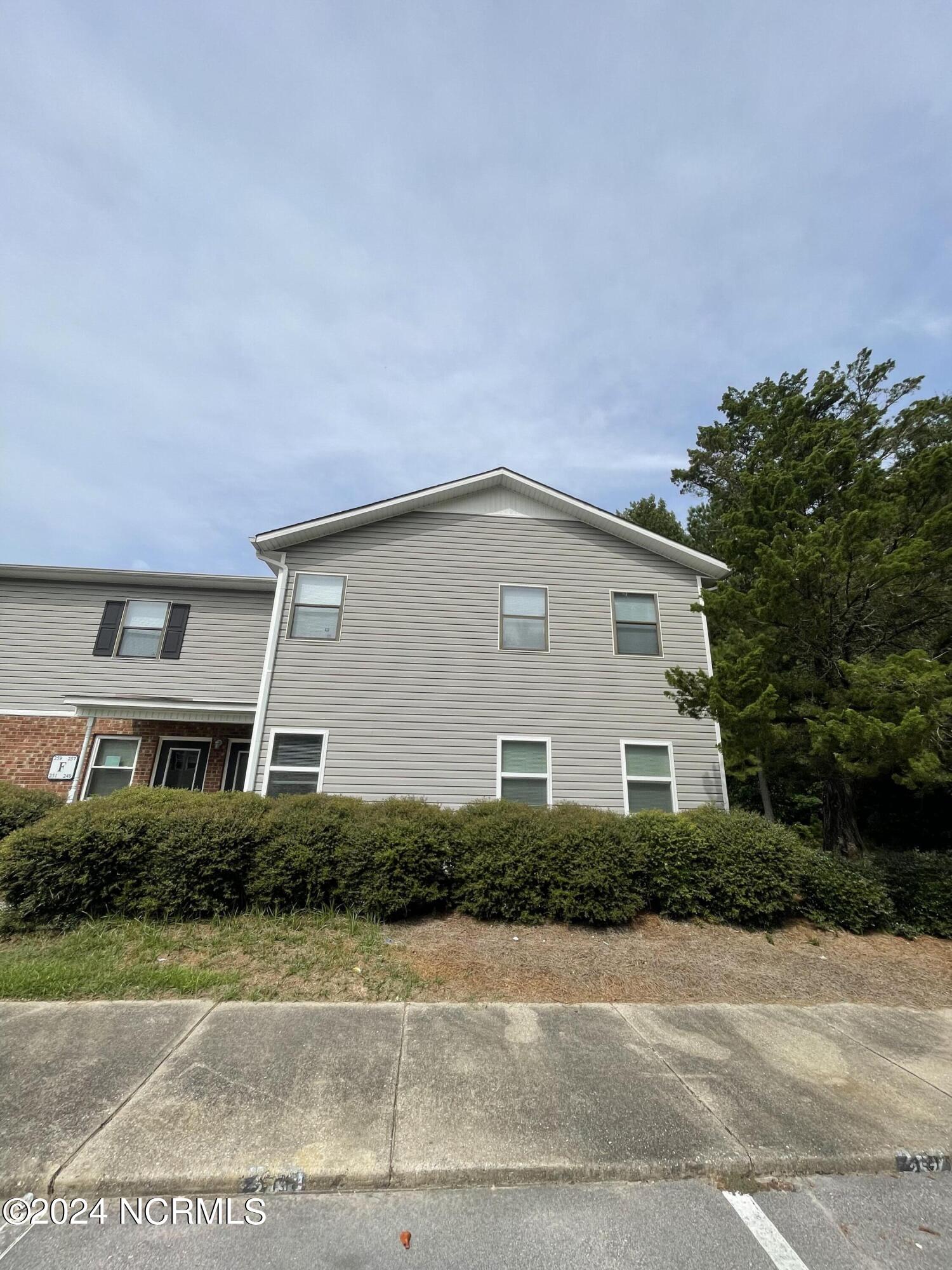 249 Cordell Circle