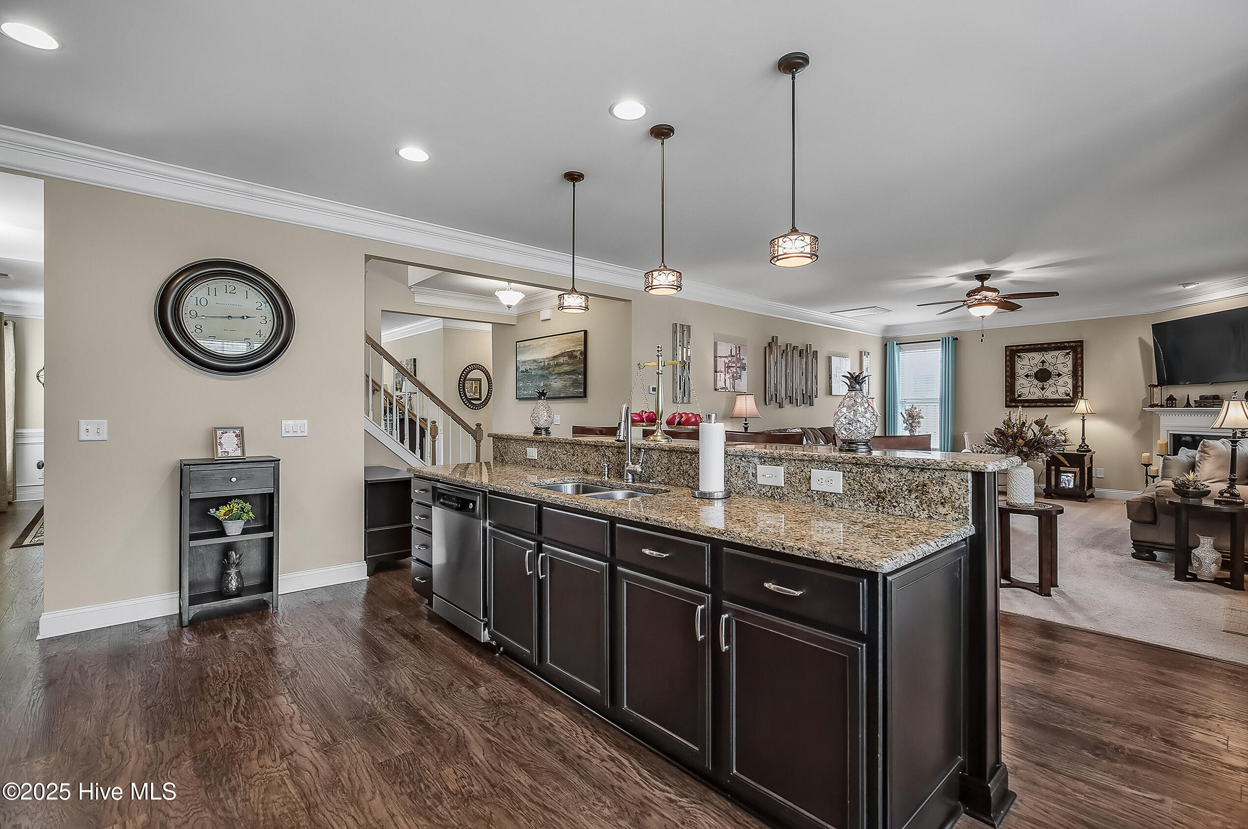 6509 Fawn Settle Drive Property Photo 14