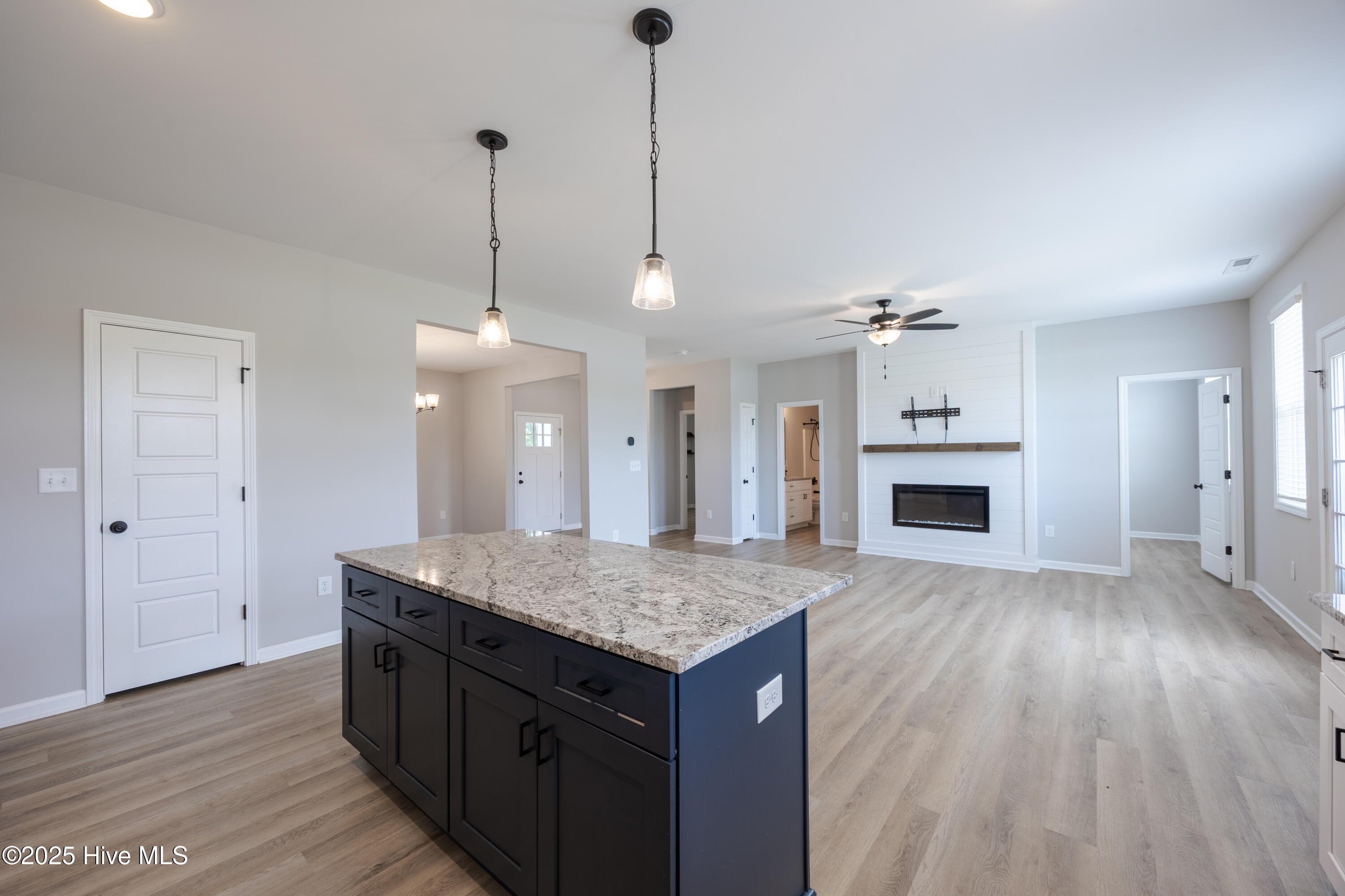 6001 Farmwood Loop Property Photo 17