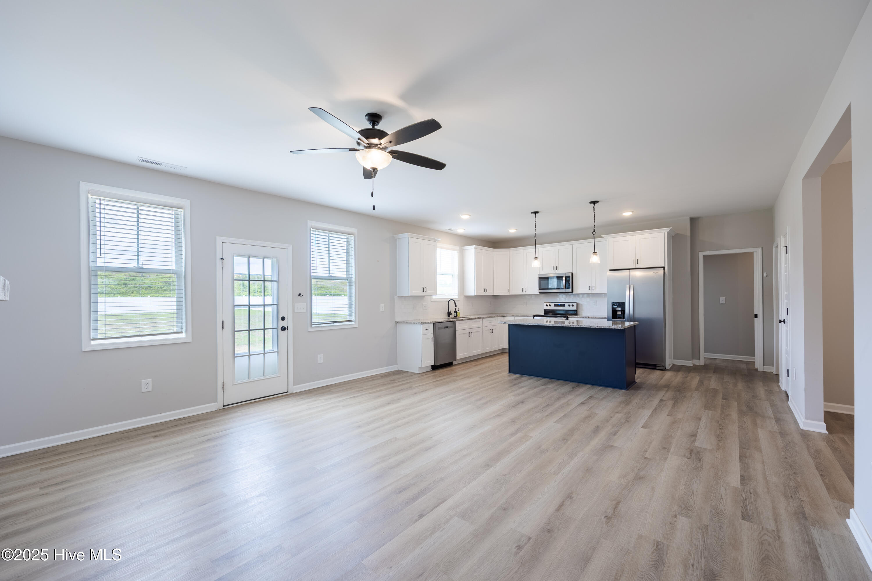 6001 Farmwood Loop Property Photo 18