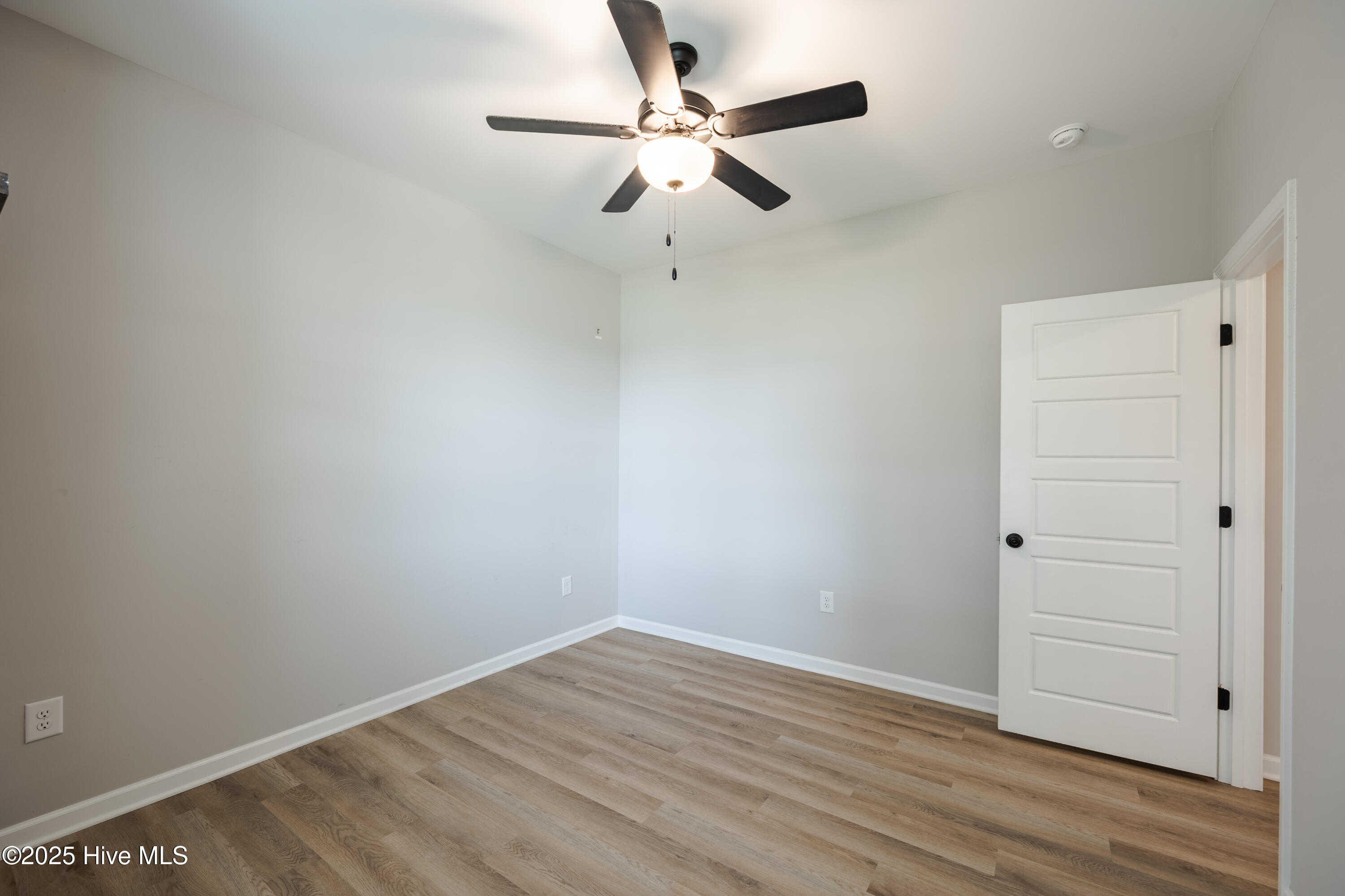 6001 Farmwood Loop Property Photo 22