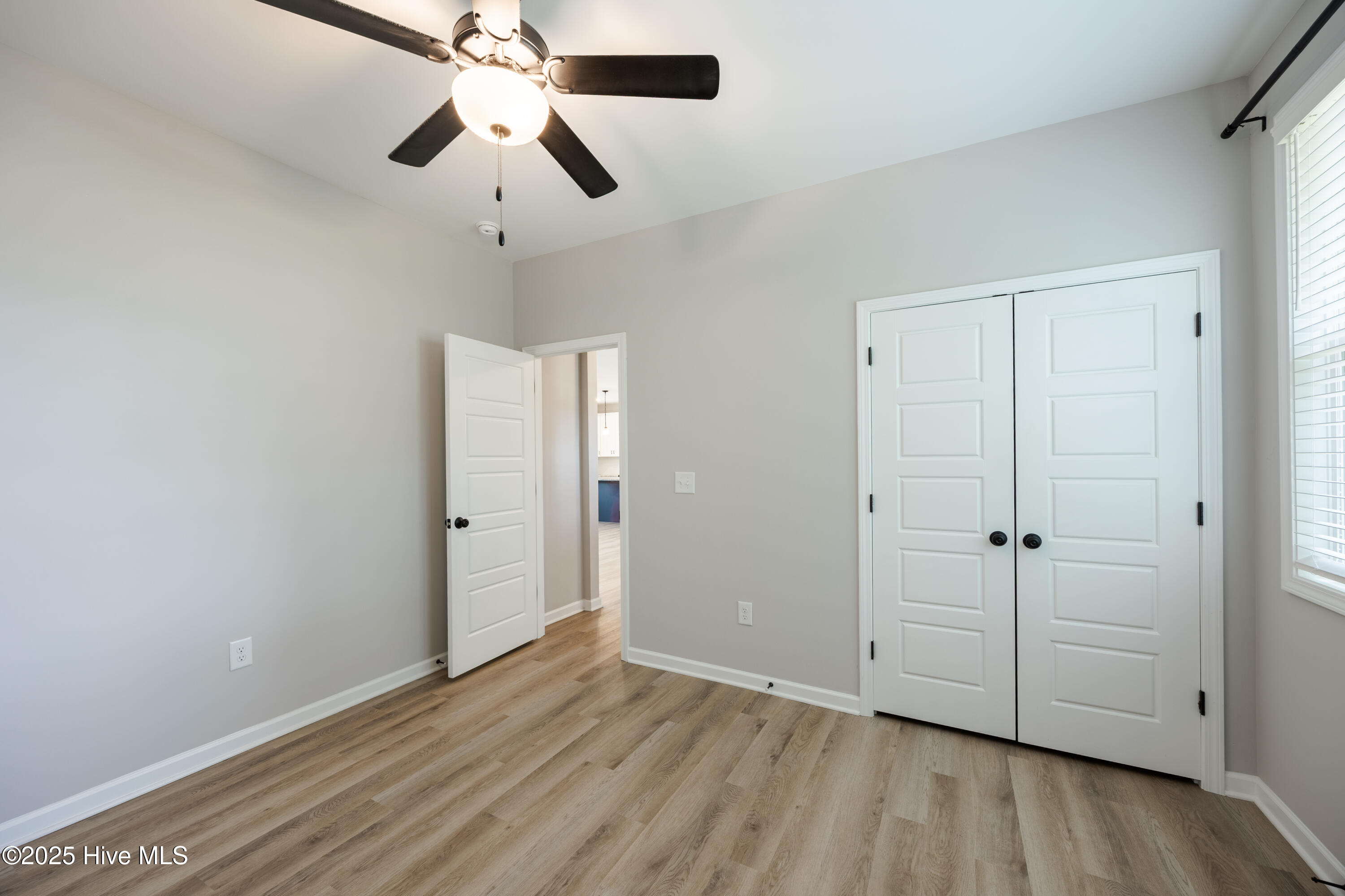 6001 Farmwood Loop Property Photo 23
