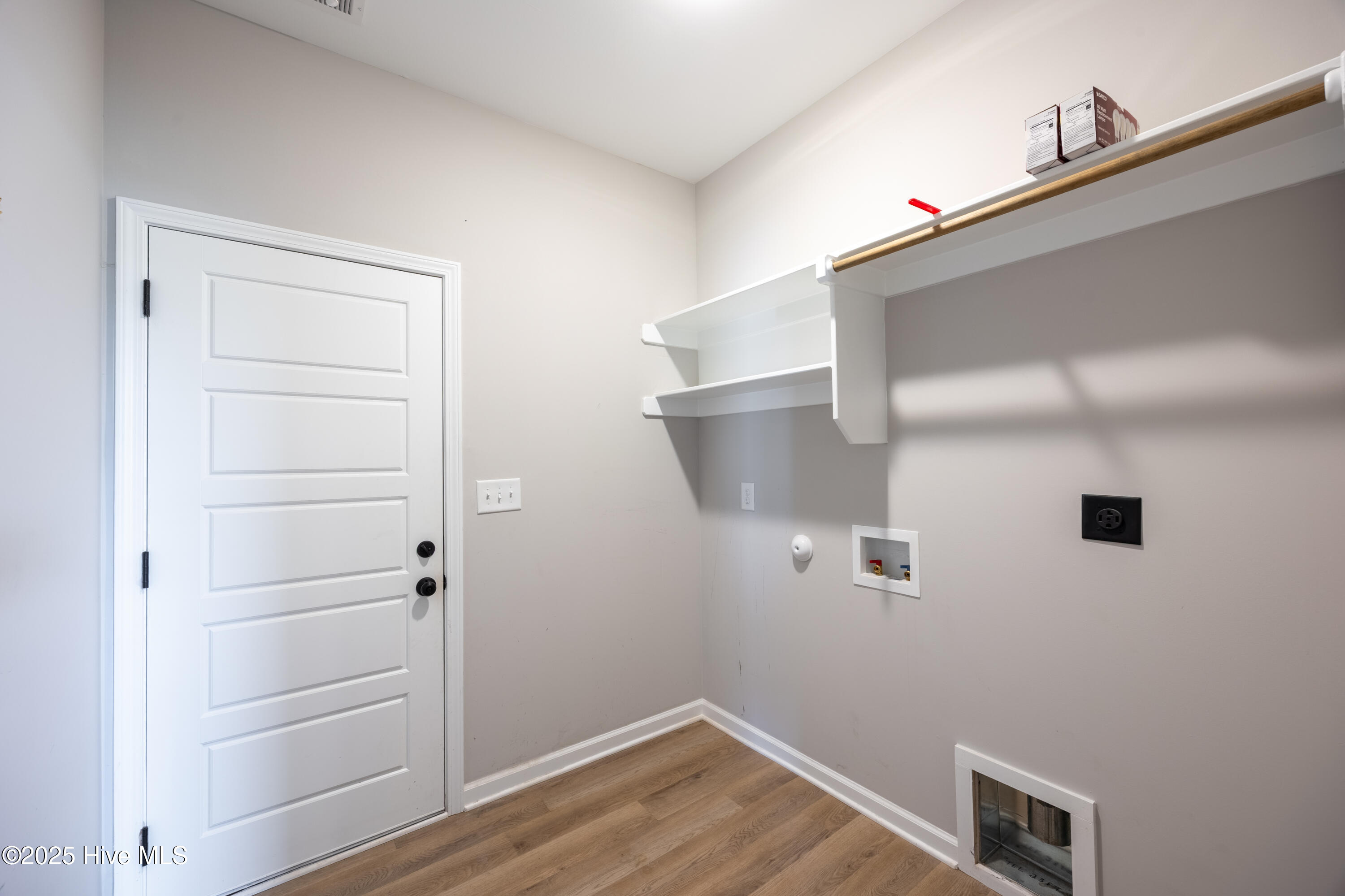 6001 Farmwood Loop Property Photo 40