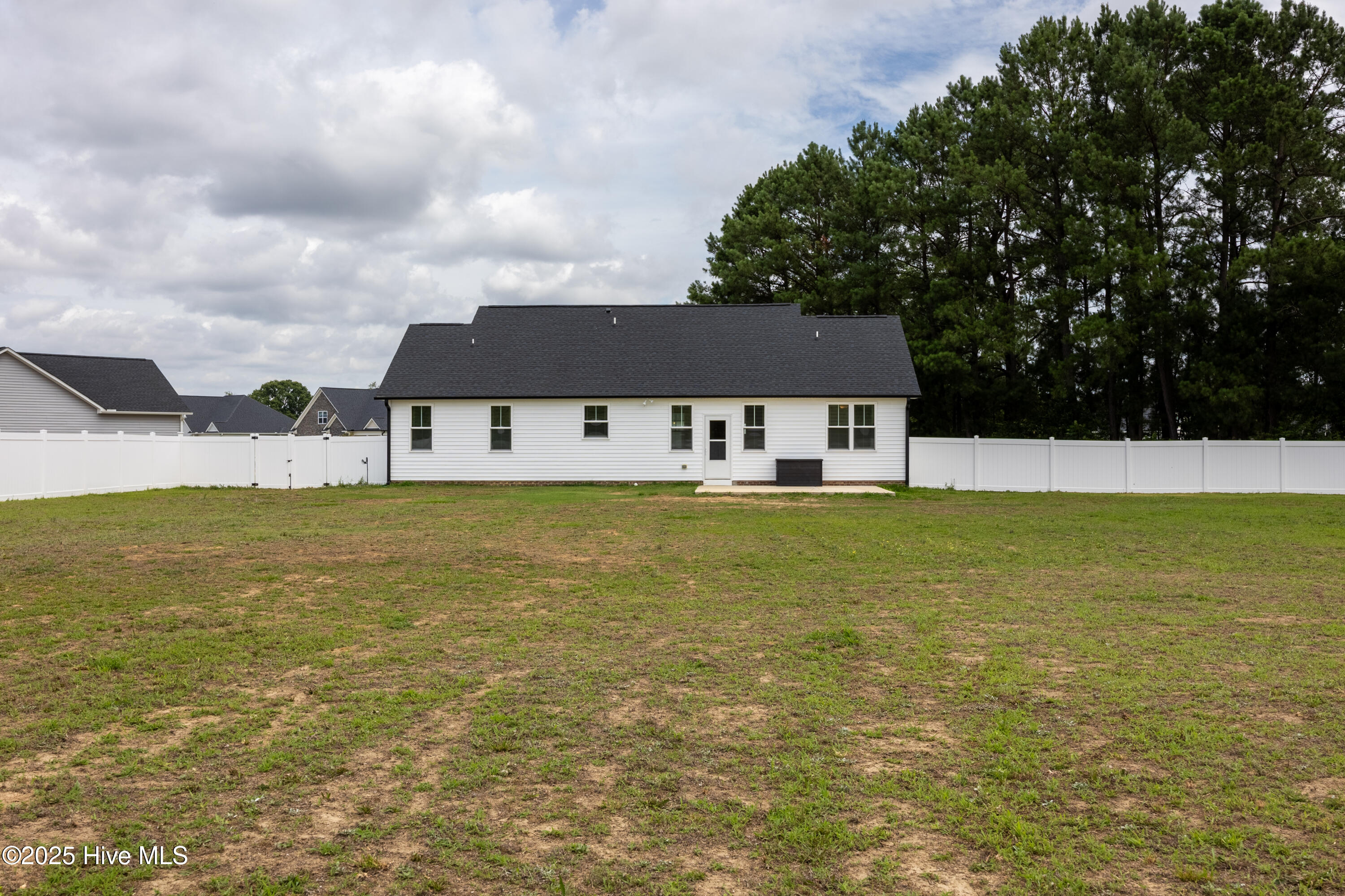 6001 Farmwood Loop Property Photo 44