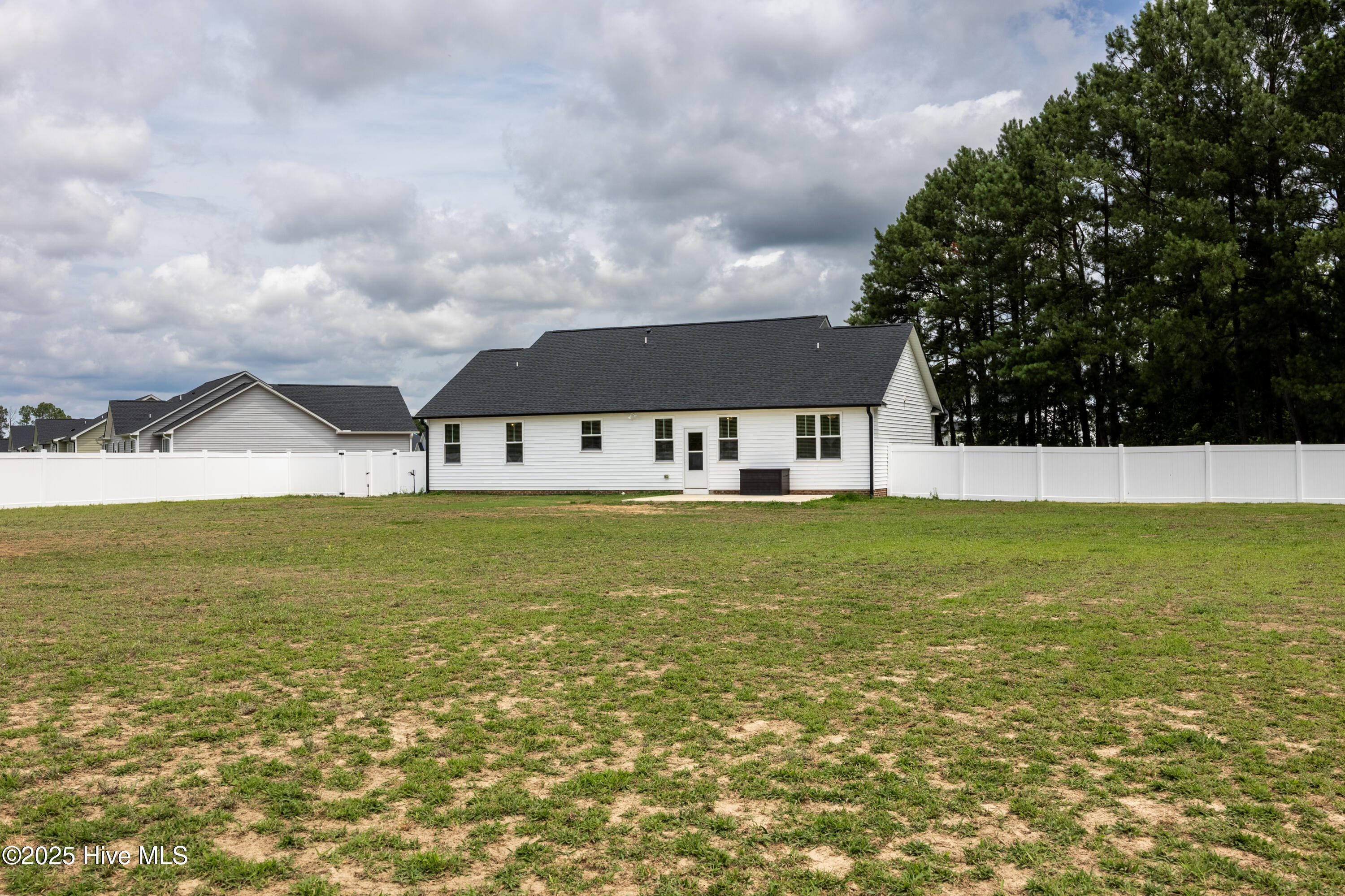 6001 Farmwood Loop Property Photo 45