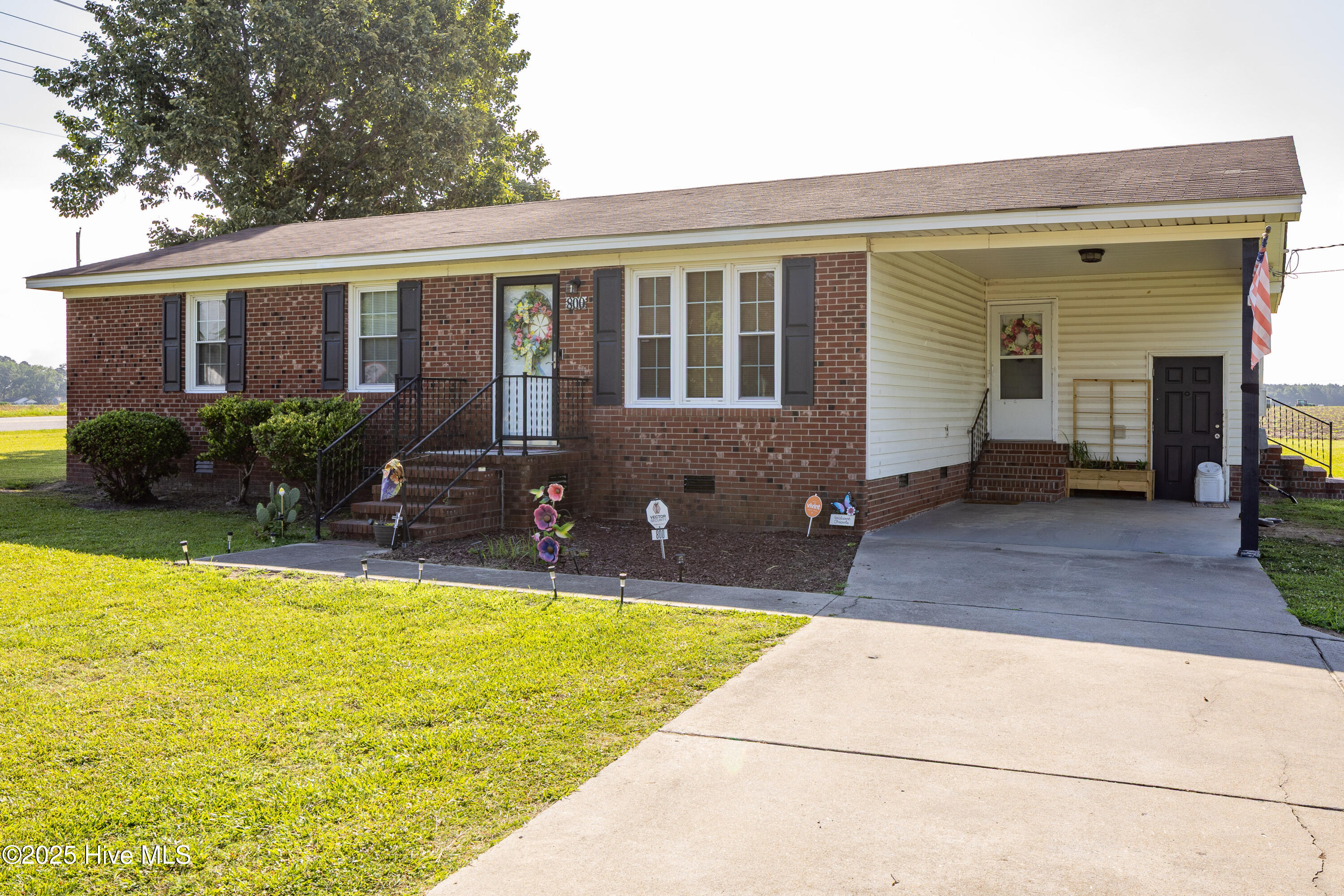 800 S Vance Street Property Photo 1