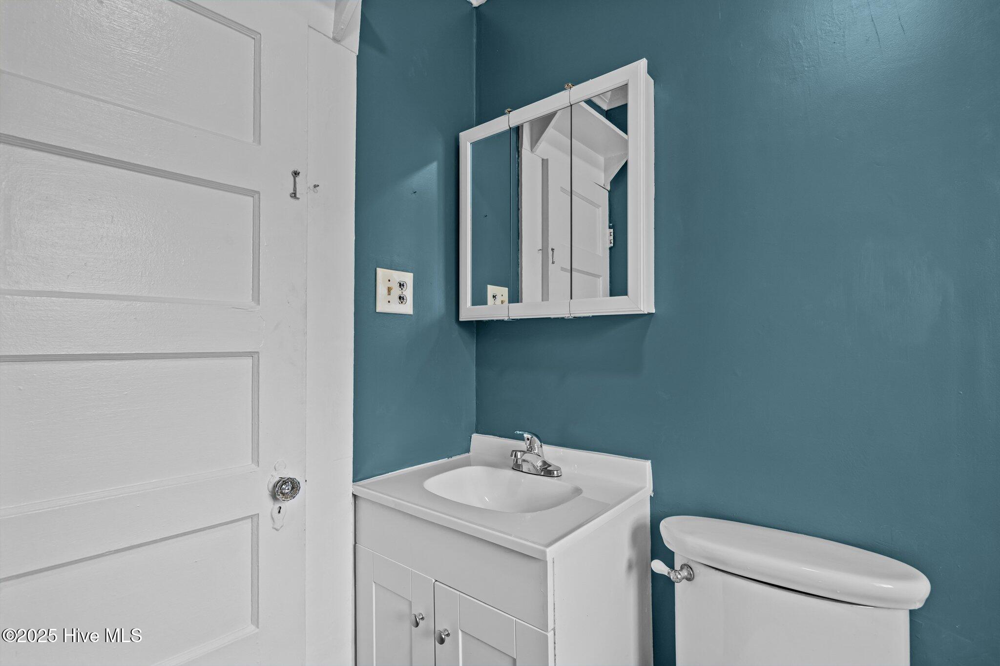 764 Chatham Street Property Photo 11