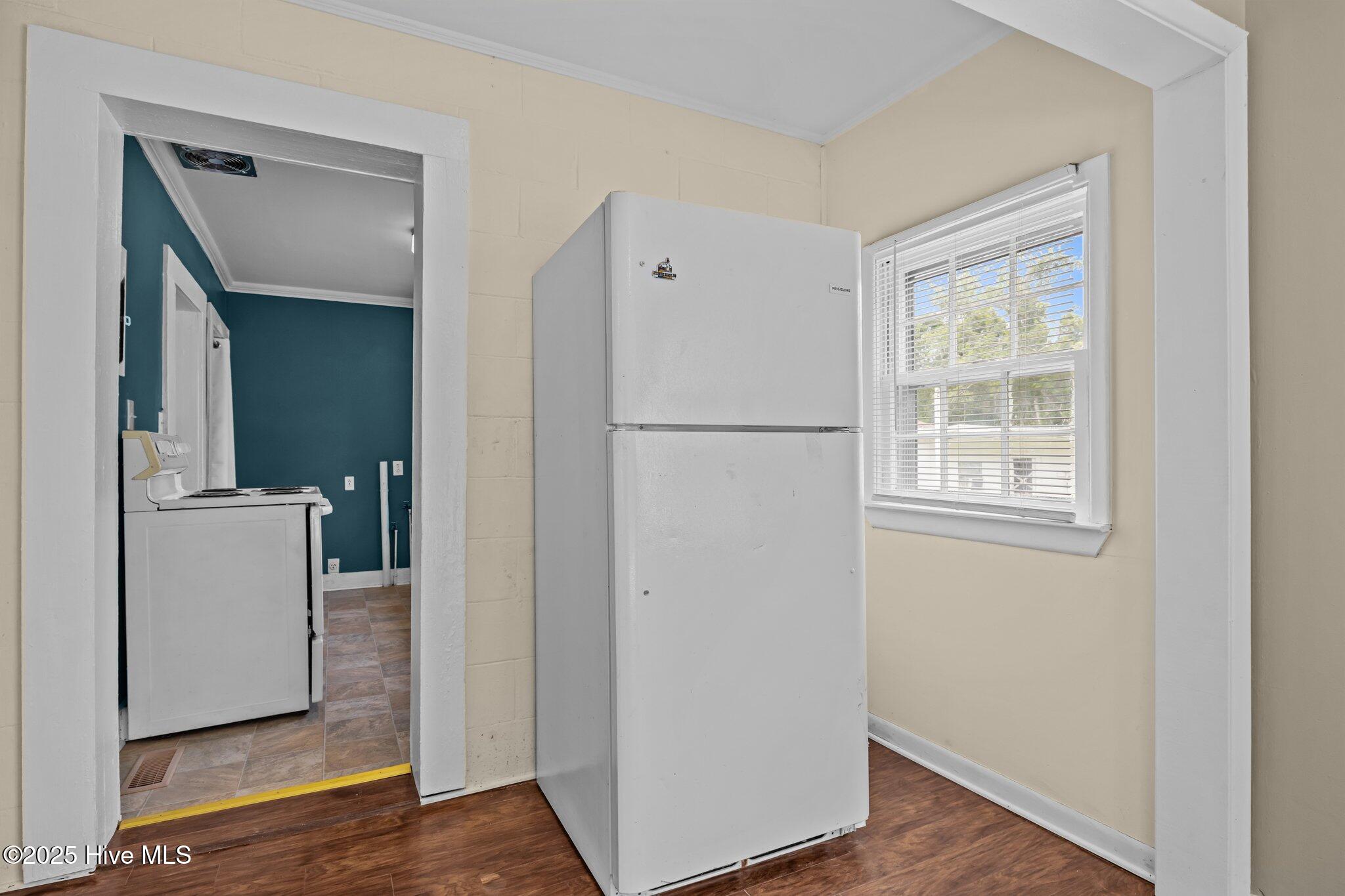 764 Chatham Street Property Photo 32