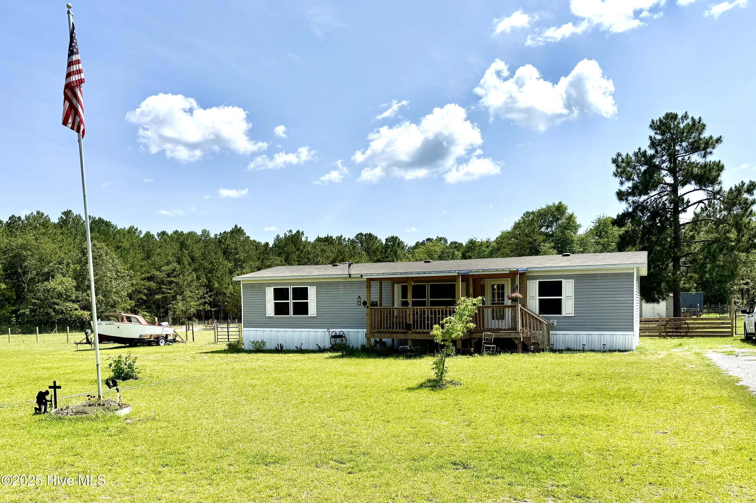 742 Ghio Road Property Photo 1