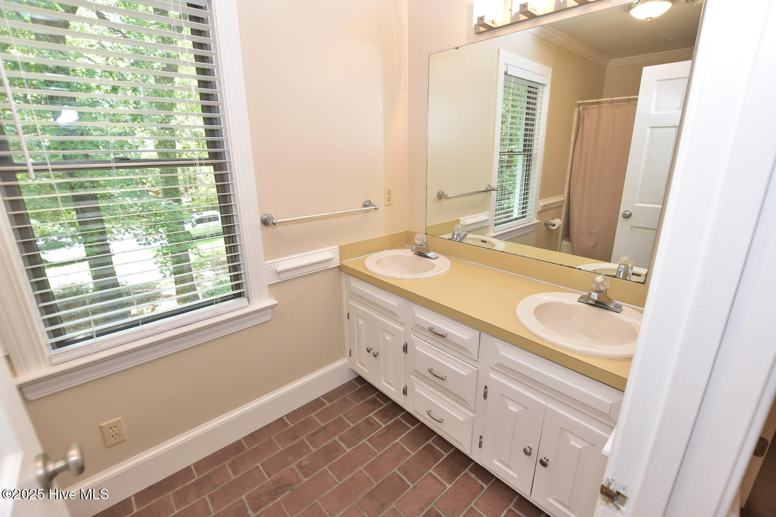 2708 Coleberry Trail Property Photo 34