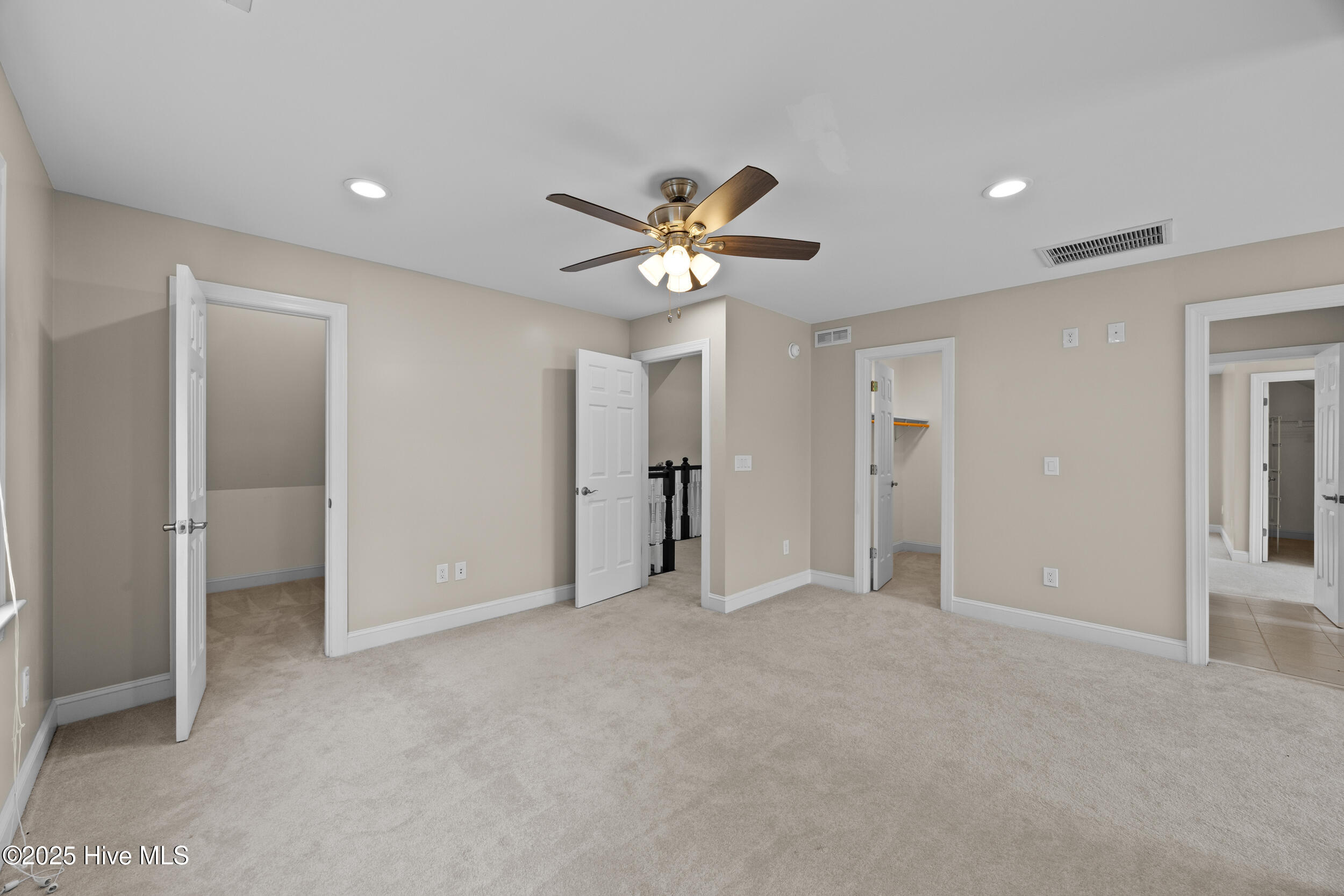 376 Red Fox Run Drive Property Photo 45