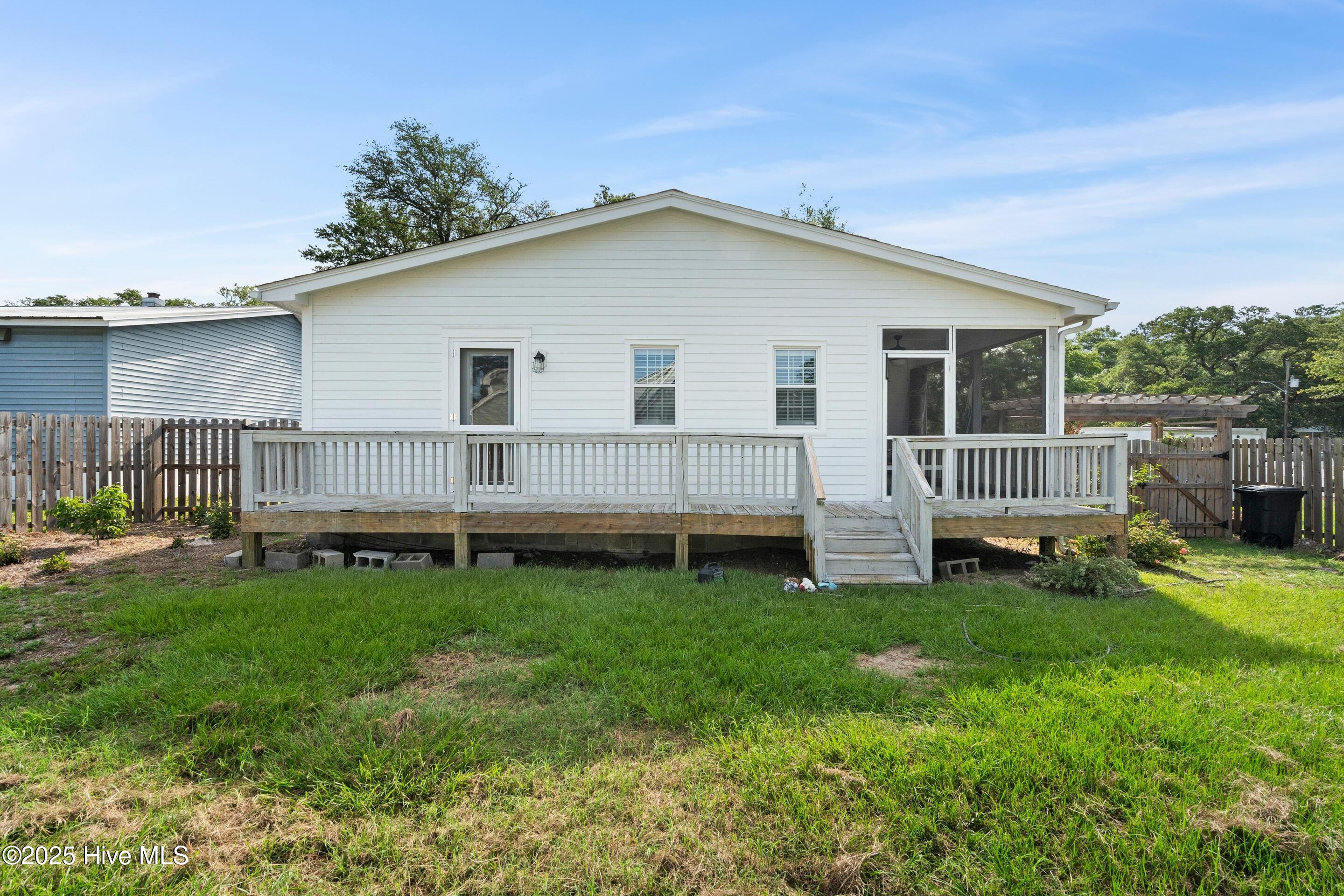 1017 N Lord Street Property Photo 34
