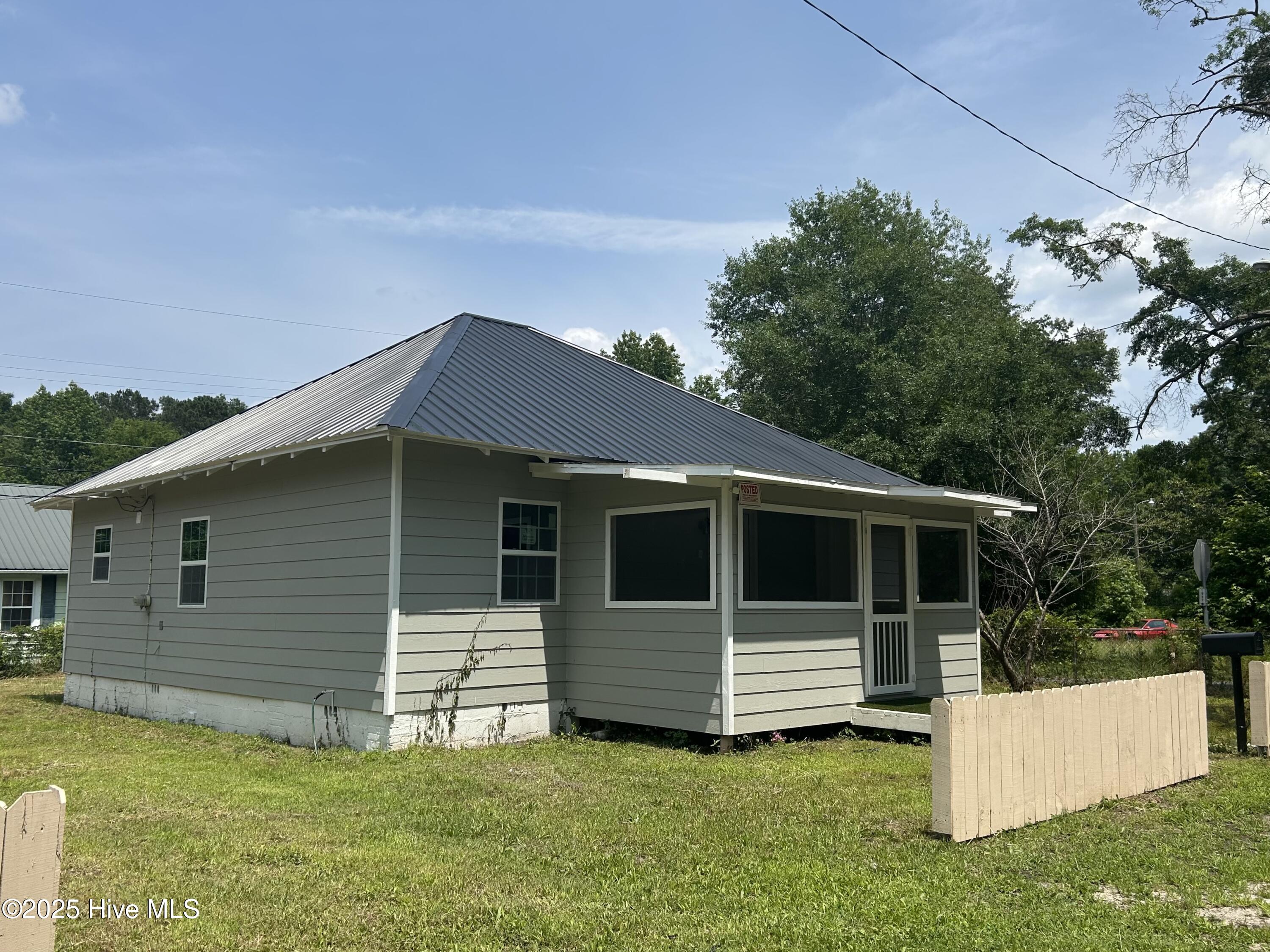 26 1st Safie Street Property Photo 1
