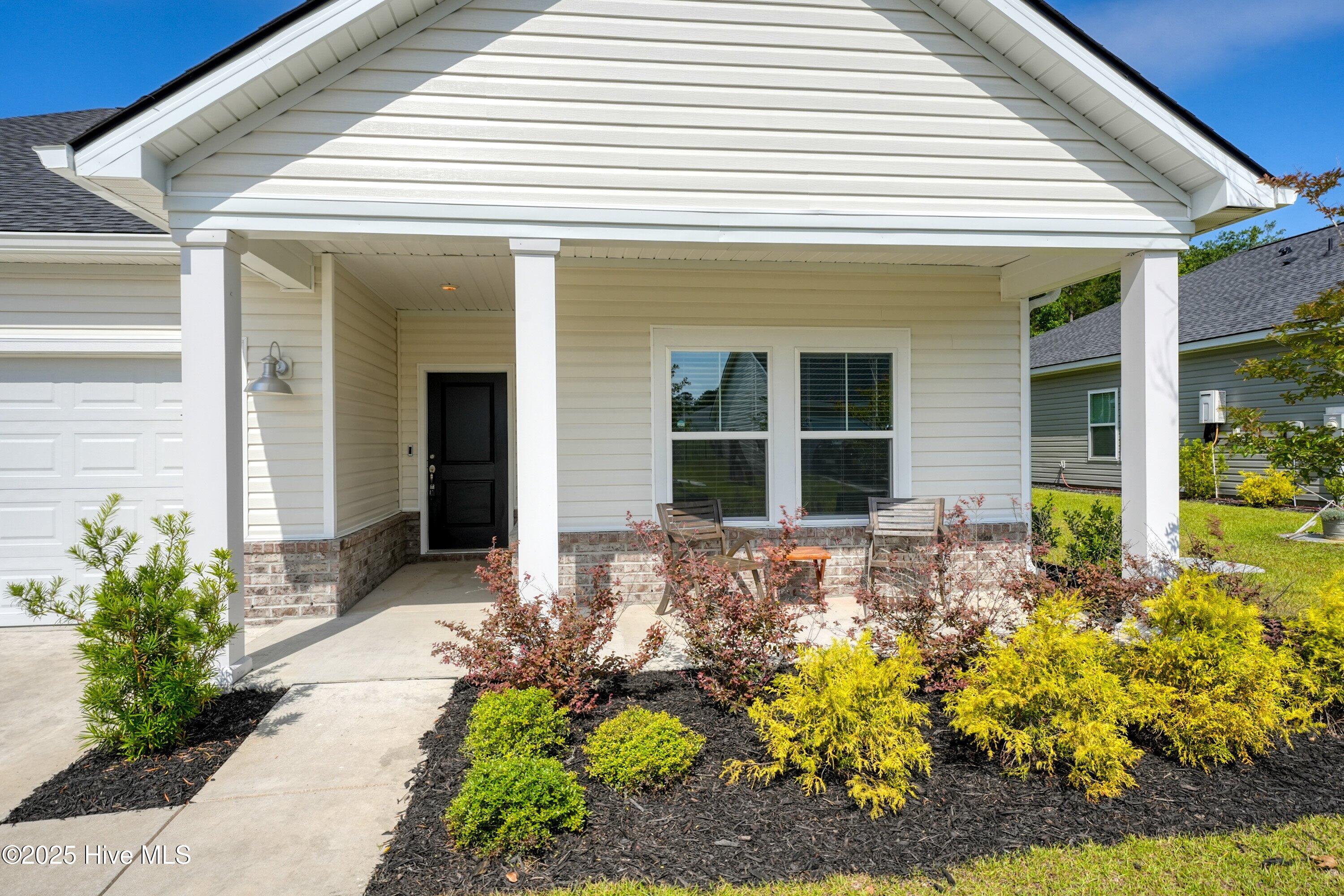 6437 Twinspur Court Property Photo 3