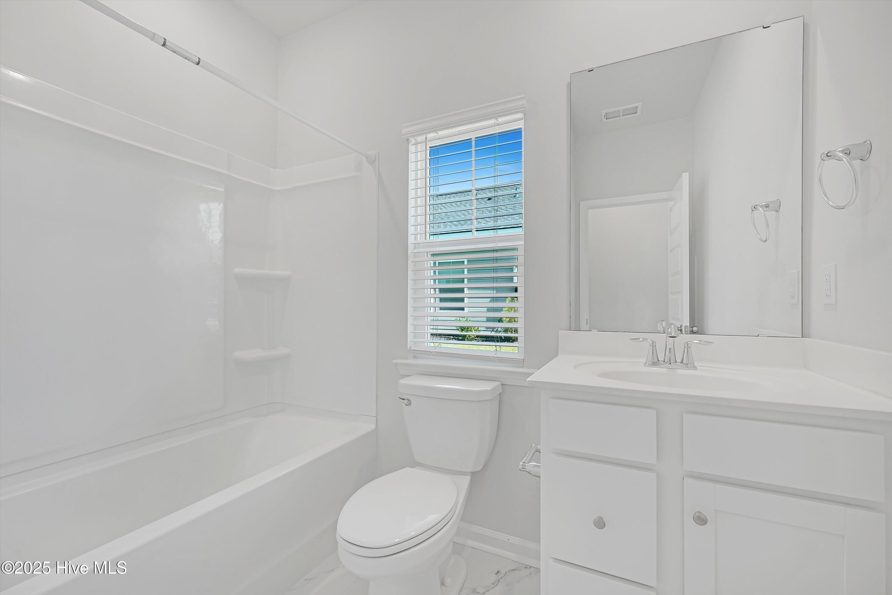 6437 Twinspur Court Property Photo 9