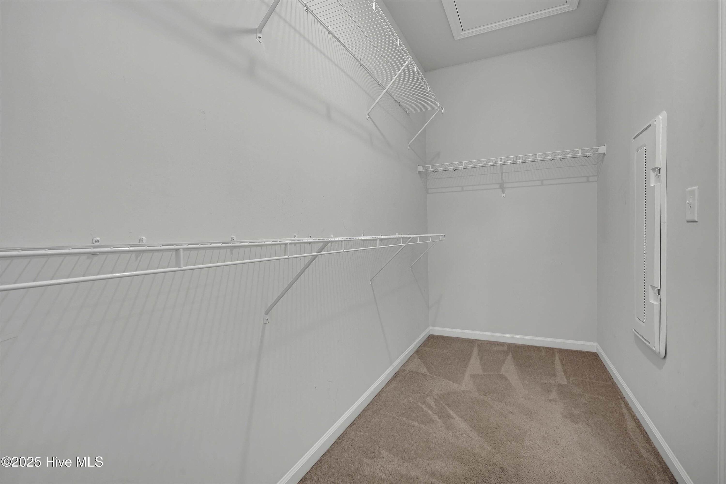 6437 Twinspur Court Property Photo 31