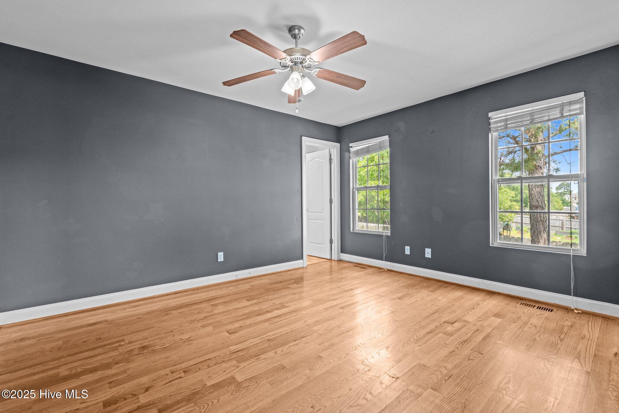 182 Gunner Court Property Photo 12