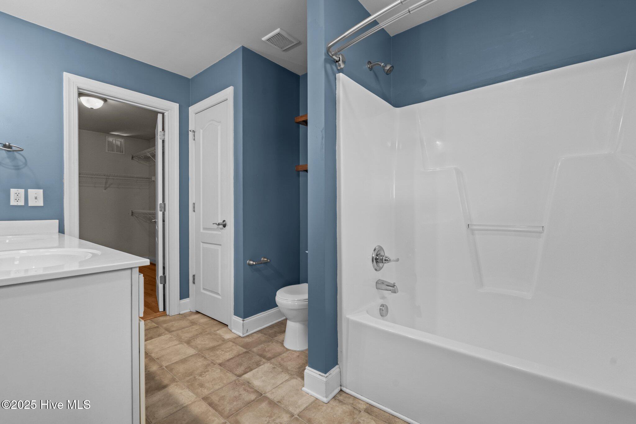 182 Gunner Court Property Photo 15