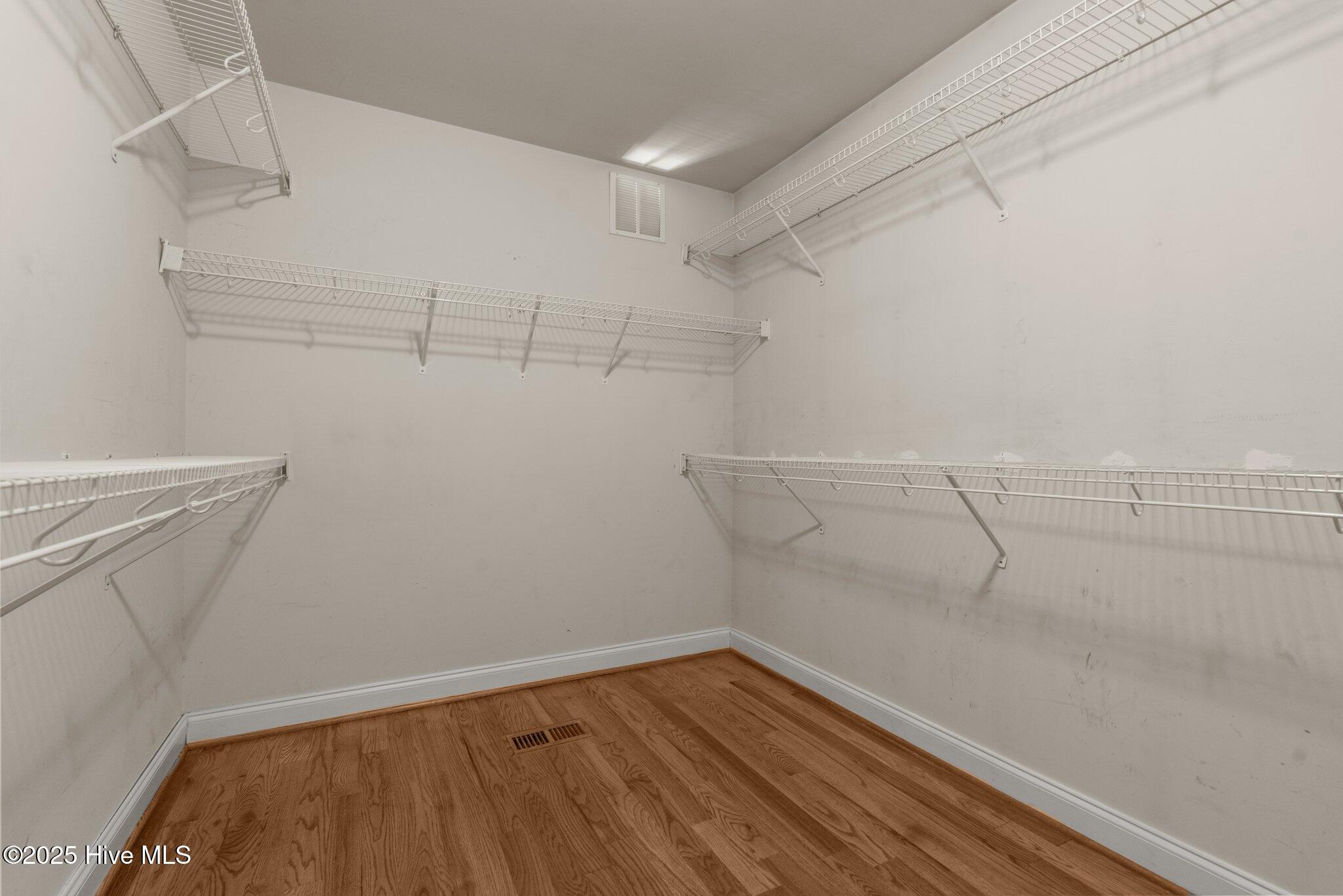 182 Gunner Court Property Photo 17