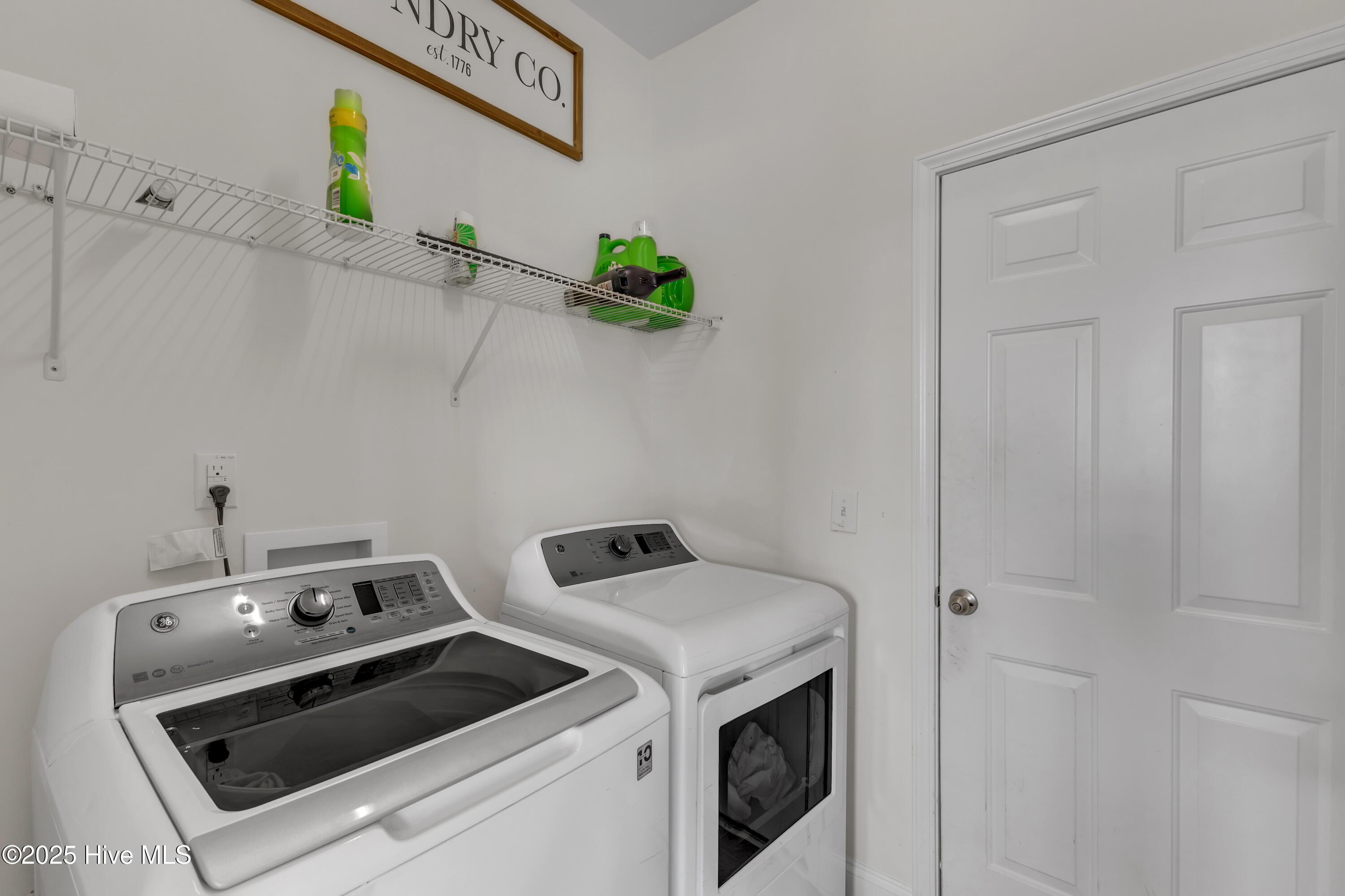 525 Willow Breeze Court Property Photo 25