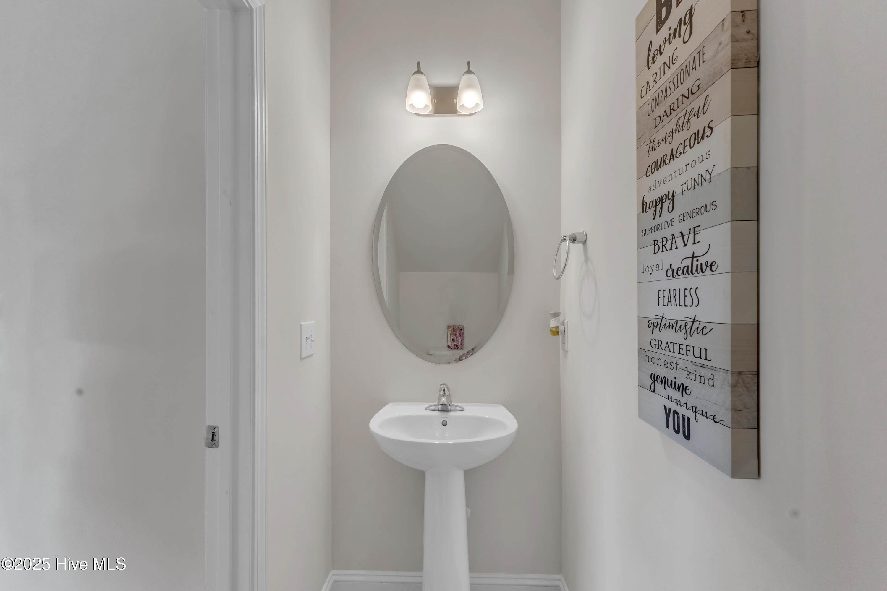 525 Willow Breeze Court Property Photo 26