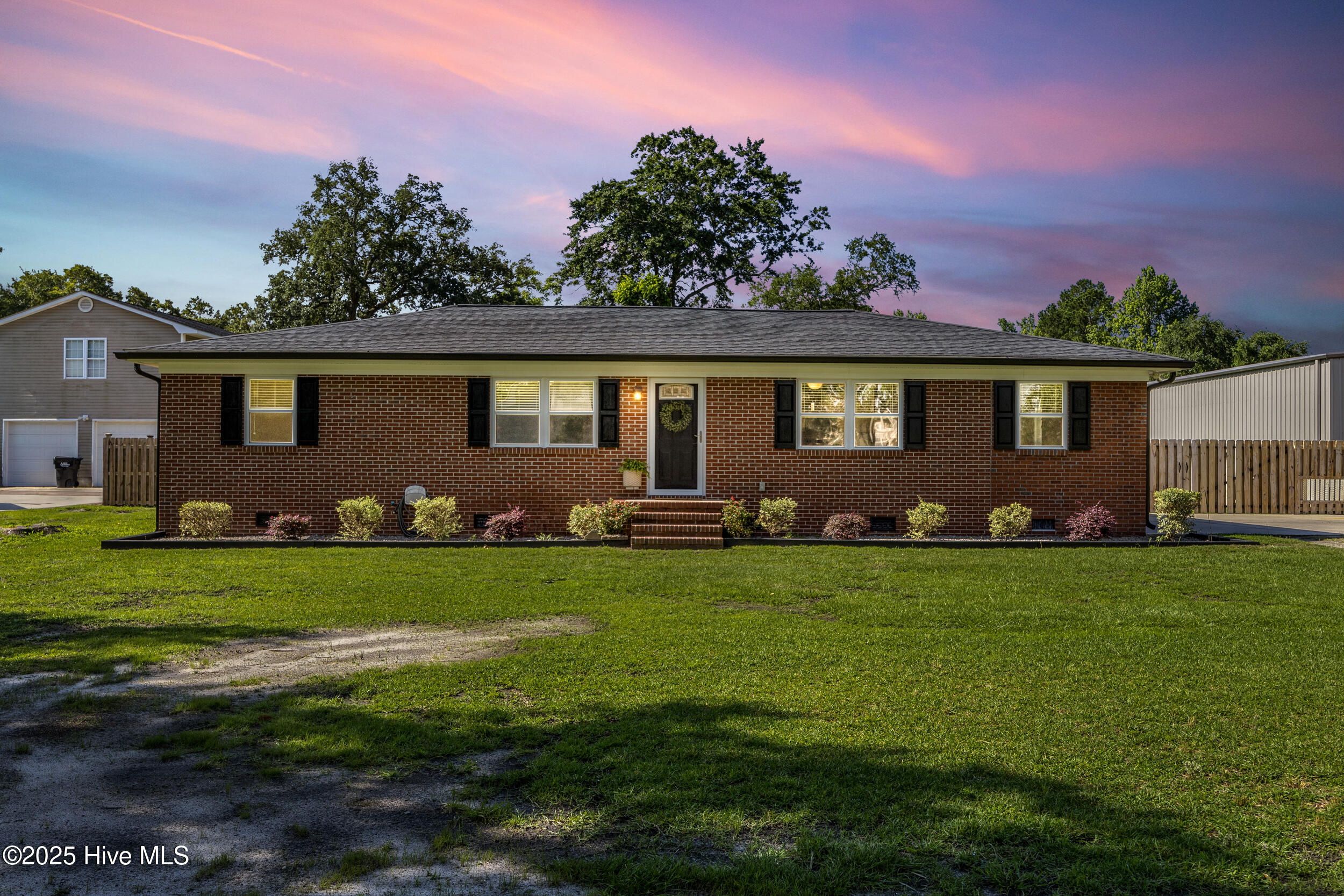 130 Live Oak Drive Property Photo 1