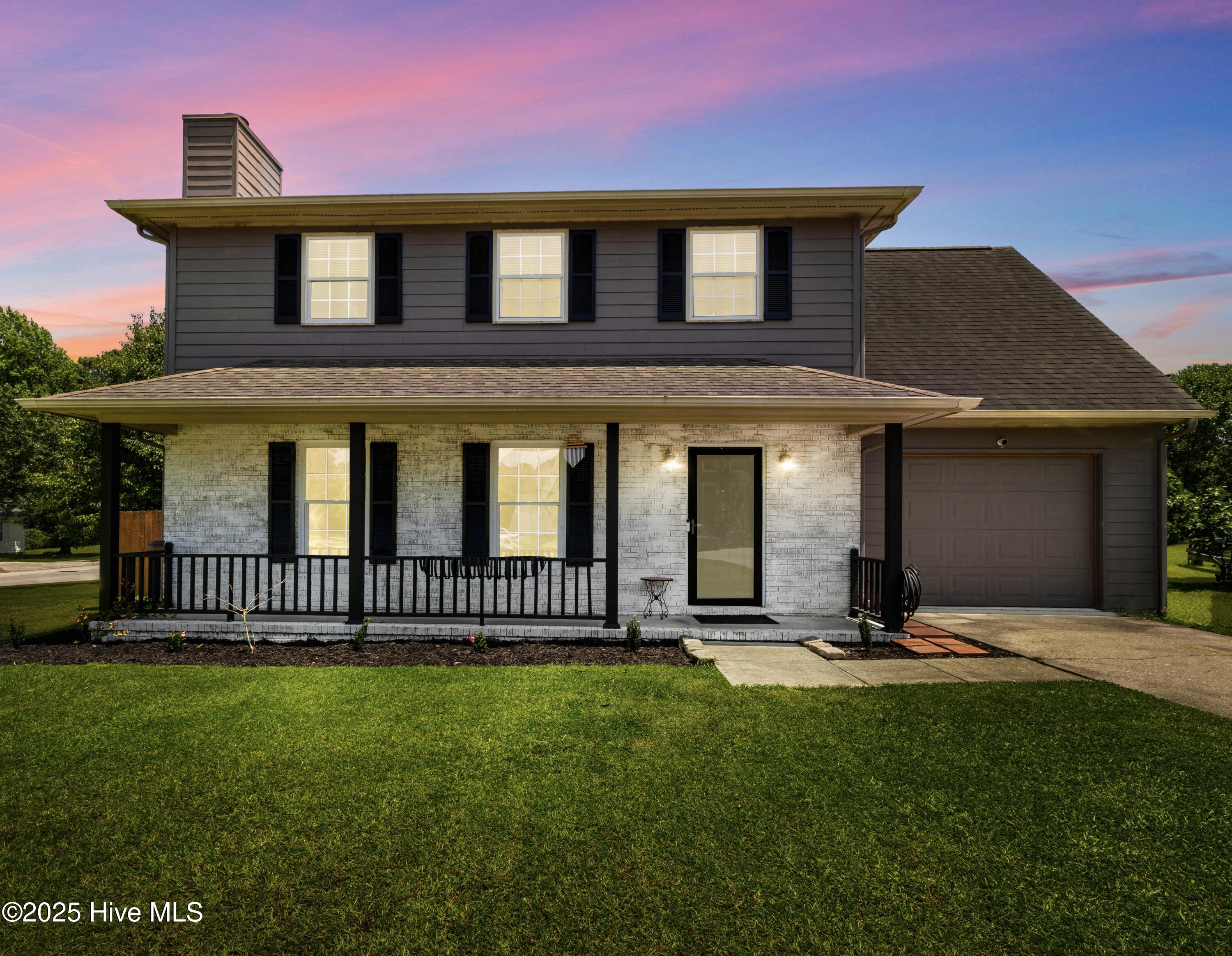 201 Suffolk Court Property Photo 1