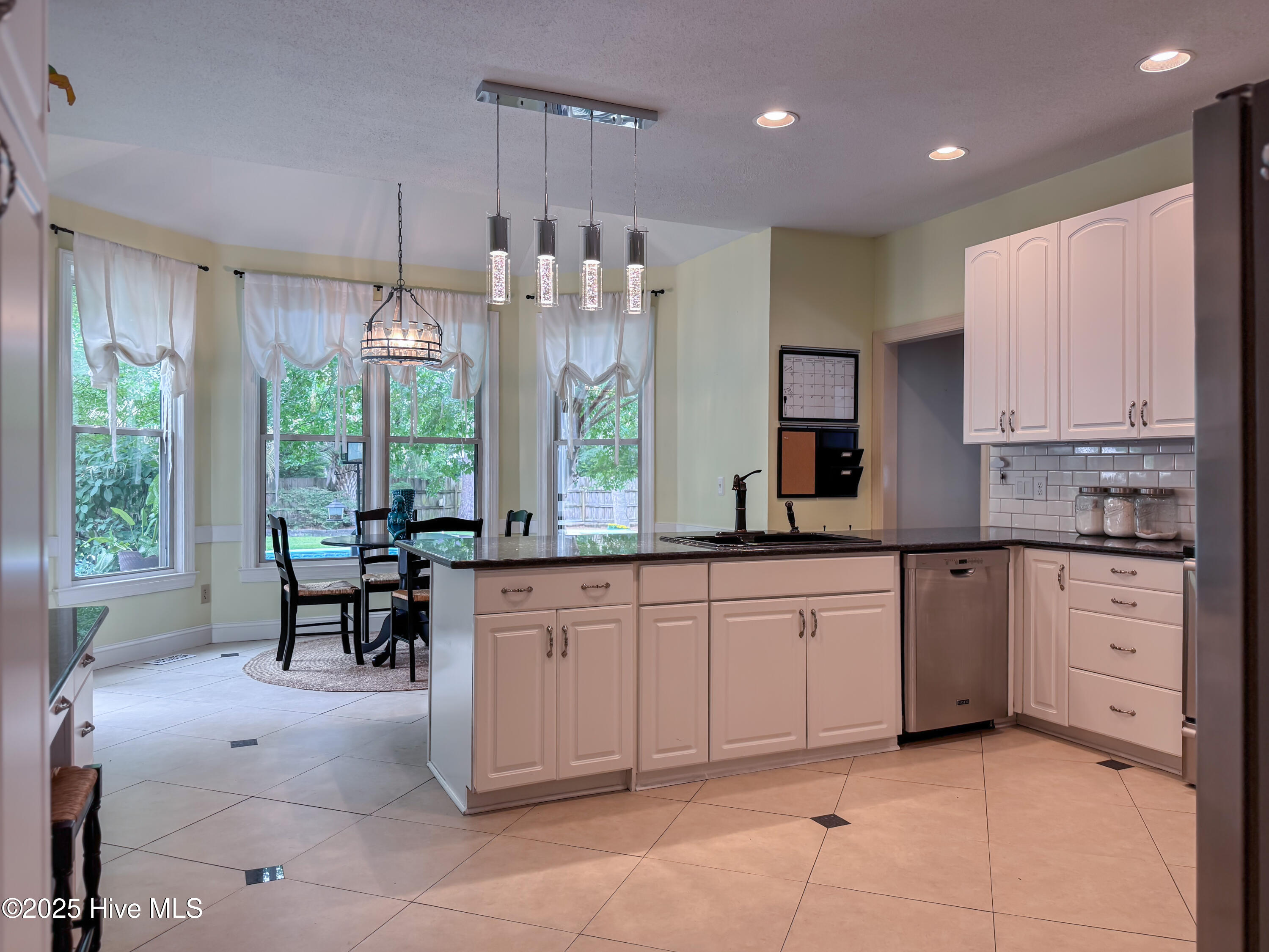 4109 Devonshire Lane Property Photo 18