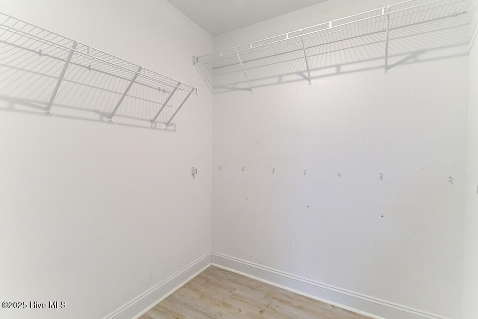 7227 Chipley Drive Property Photo 15