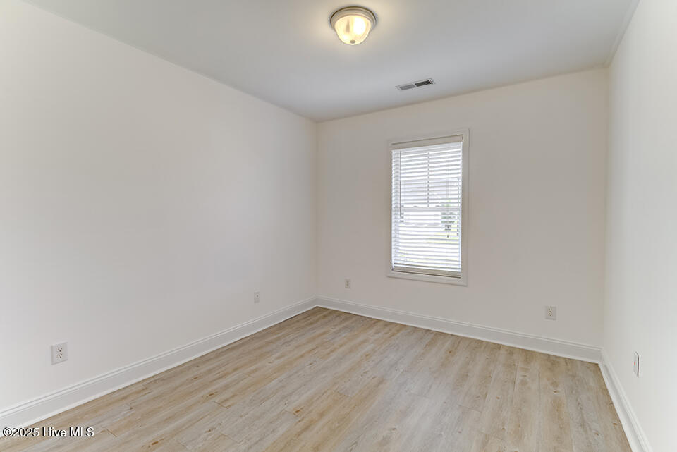 7227 Chipley Drive Property Photo 16