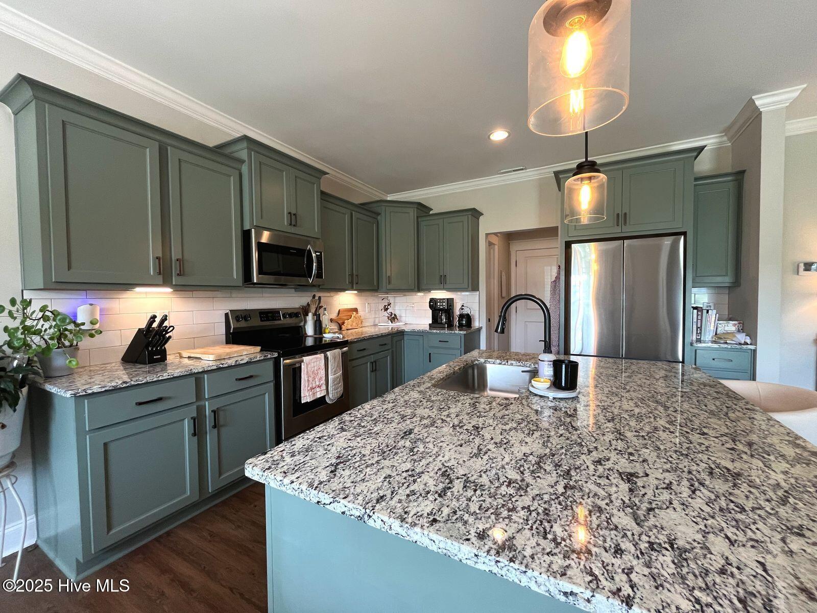 201 Eaton Street Property Photo 16