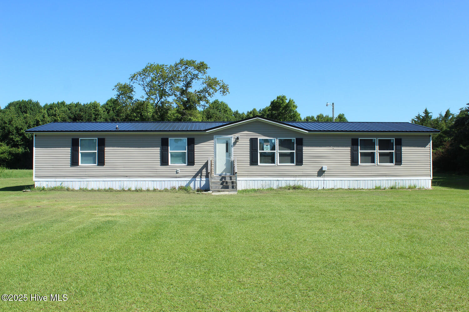 1025 Red Hill Road Property Photo 1