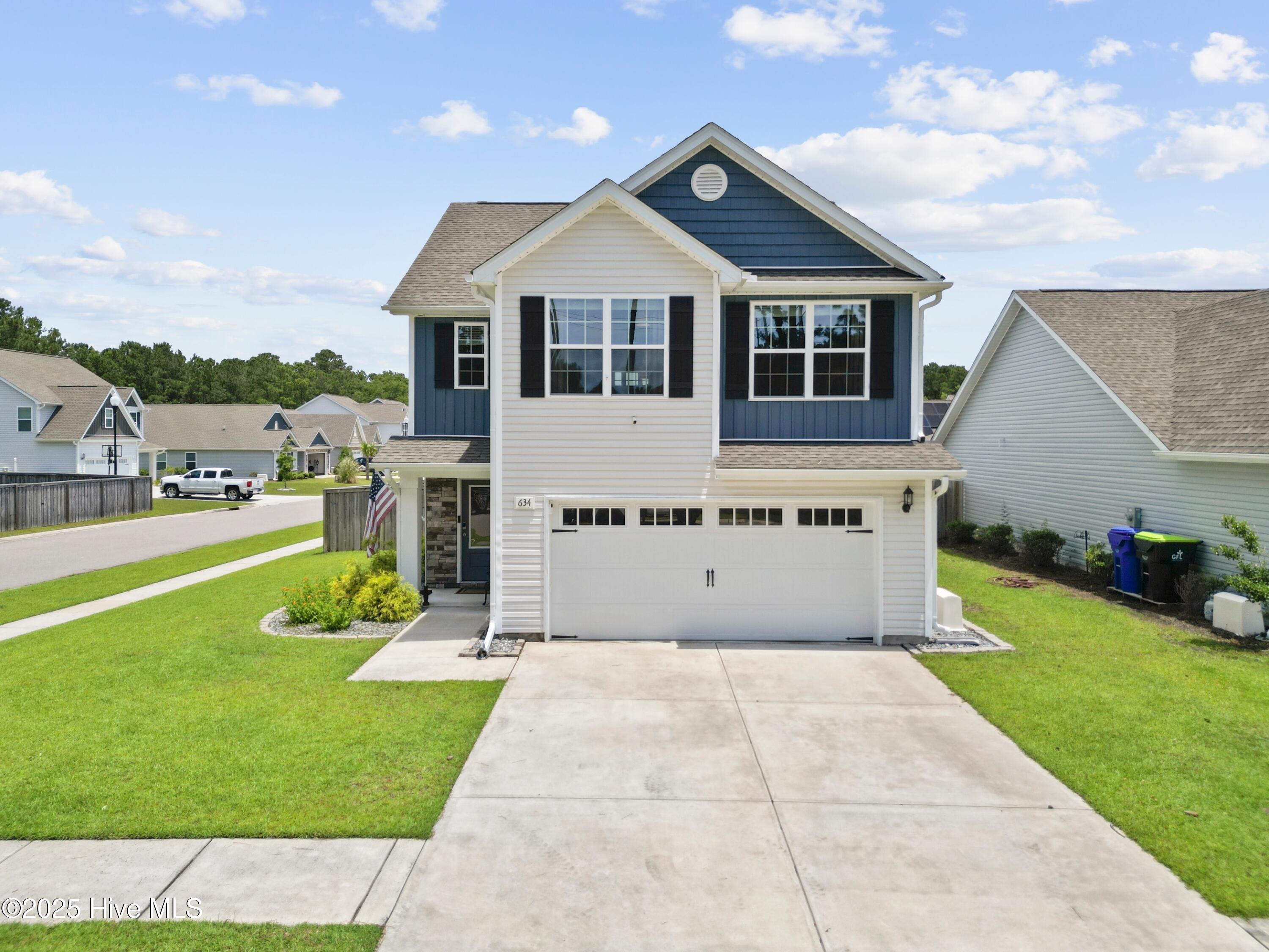 634 Aurora Place Property Photo 1