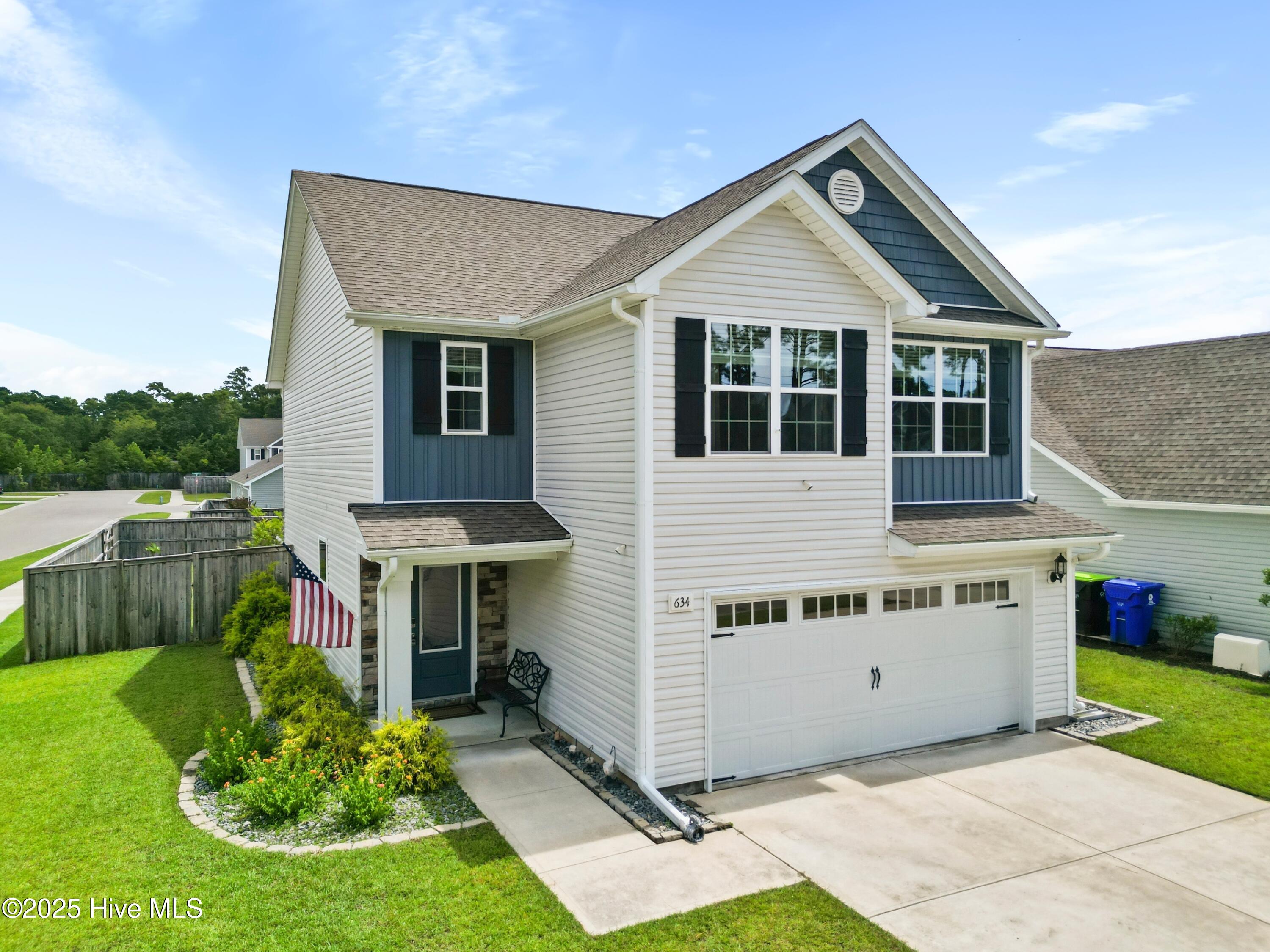 634 Aurora Place Property Photo 1