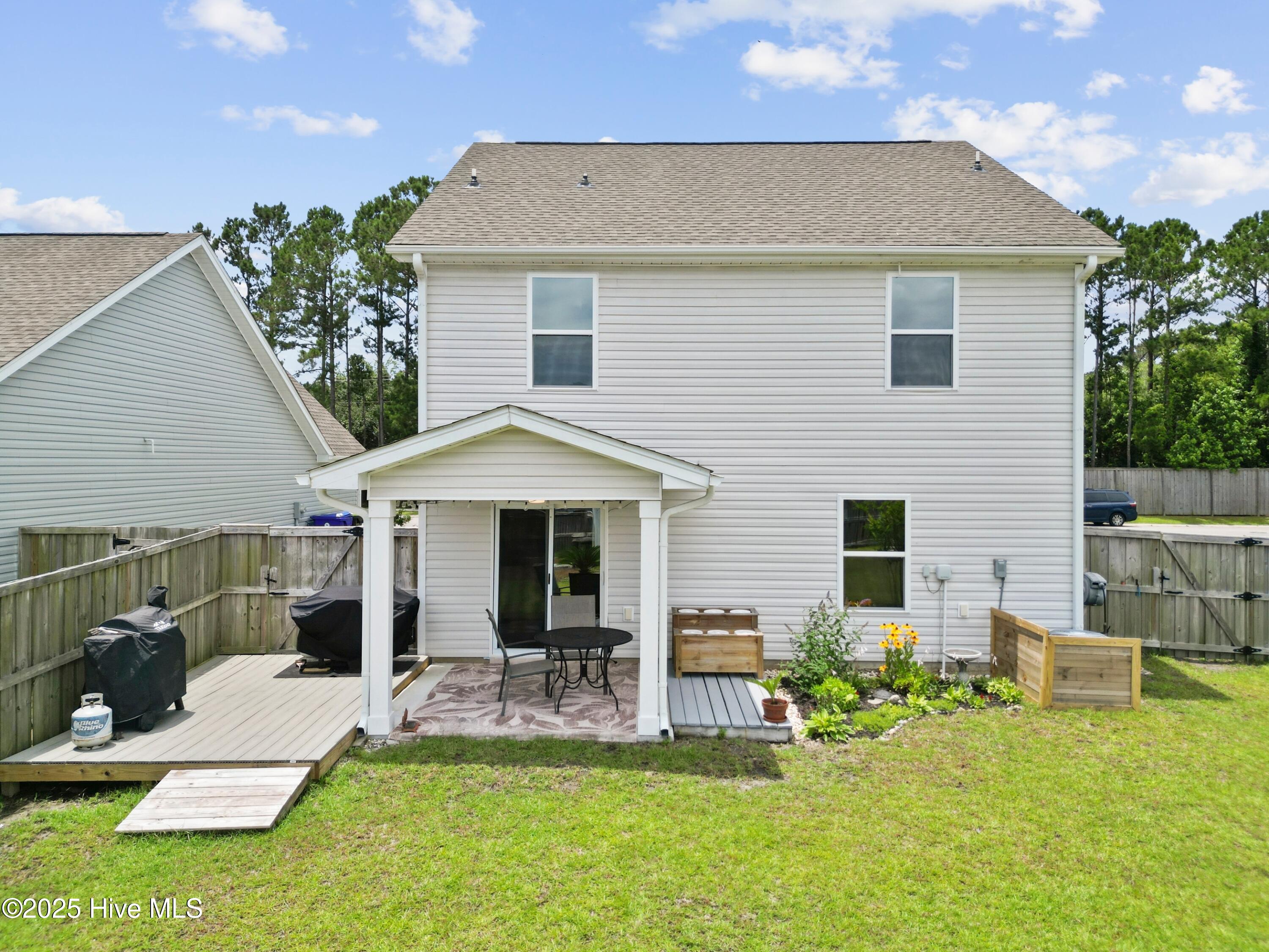 634 Aurora Place Property Photo 41