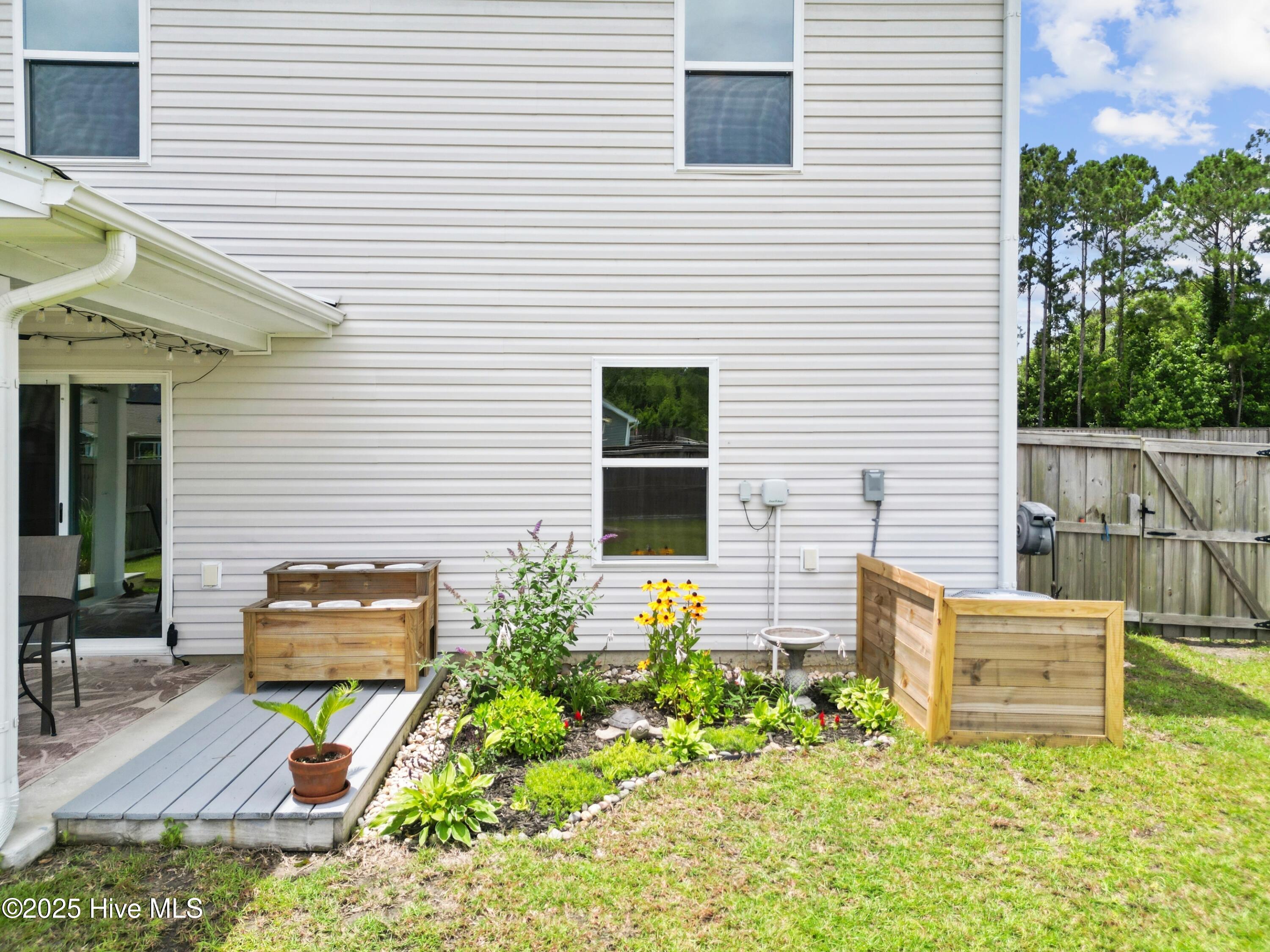 634 Aurora Place Property Photo 42