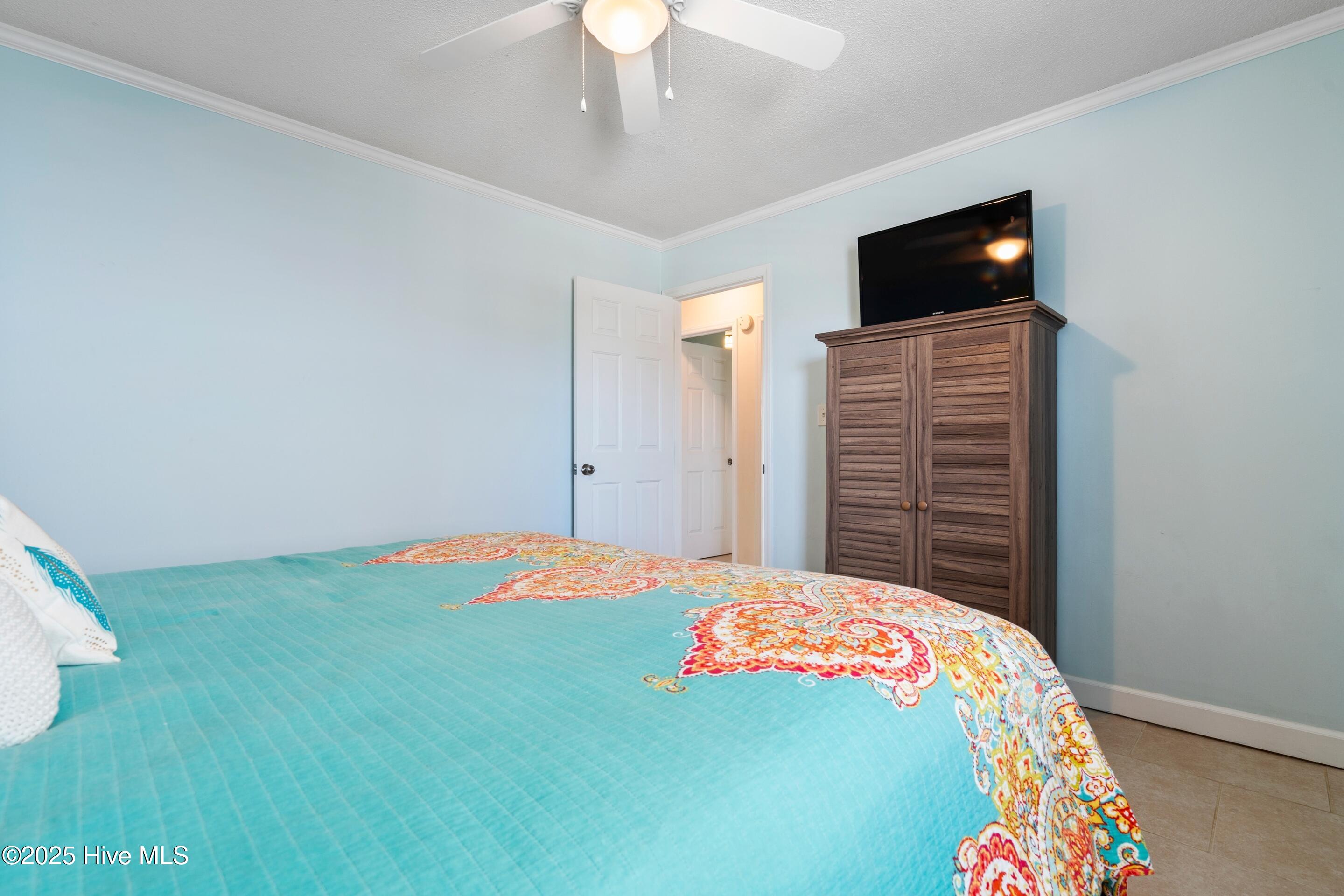 316 E Dolphin Drive Property Photo 35