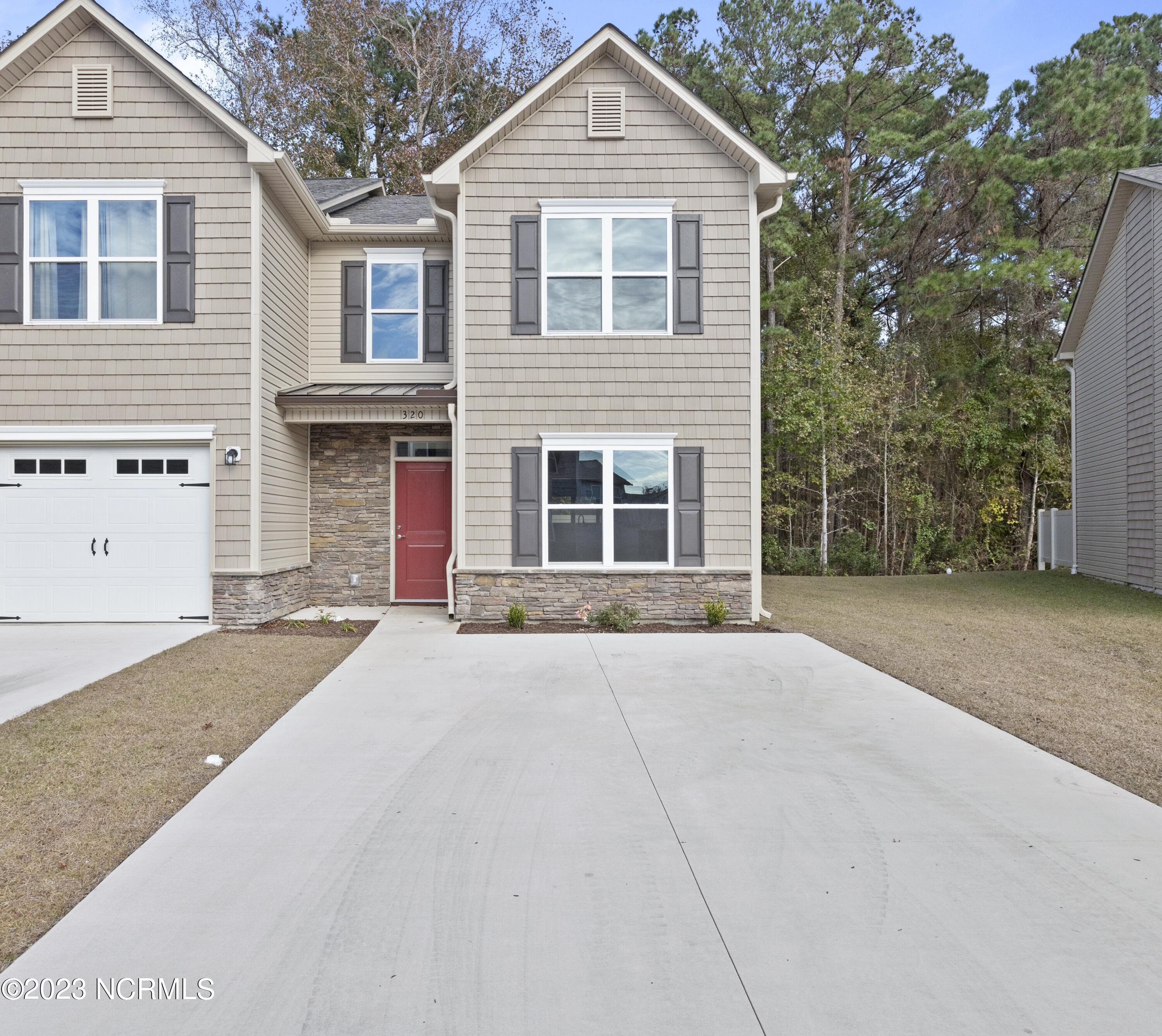 463 Sullivan Loop Road Property Photo 1