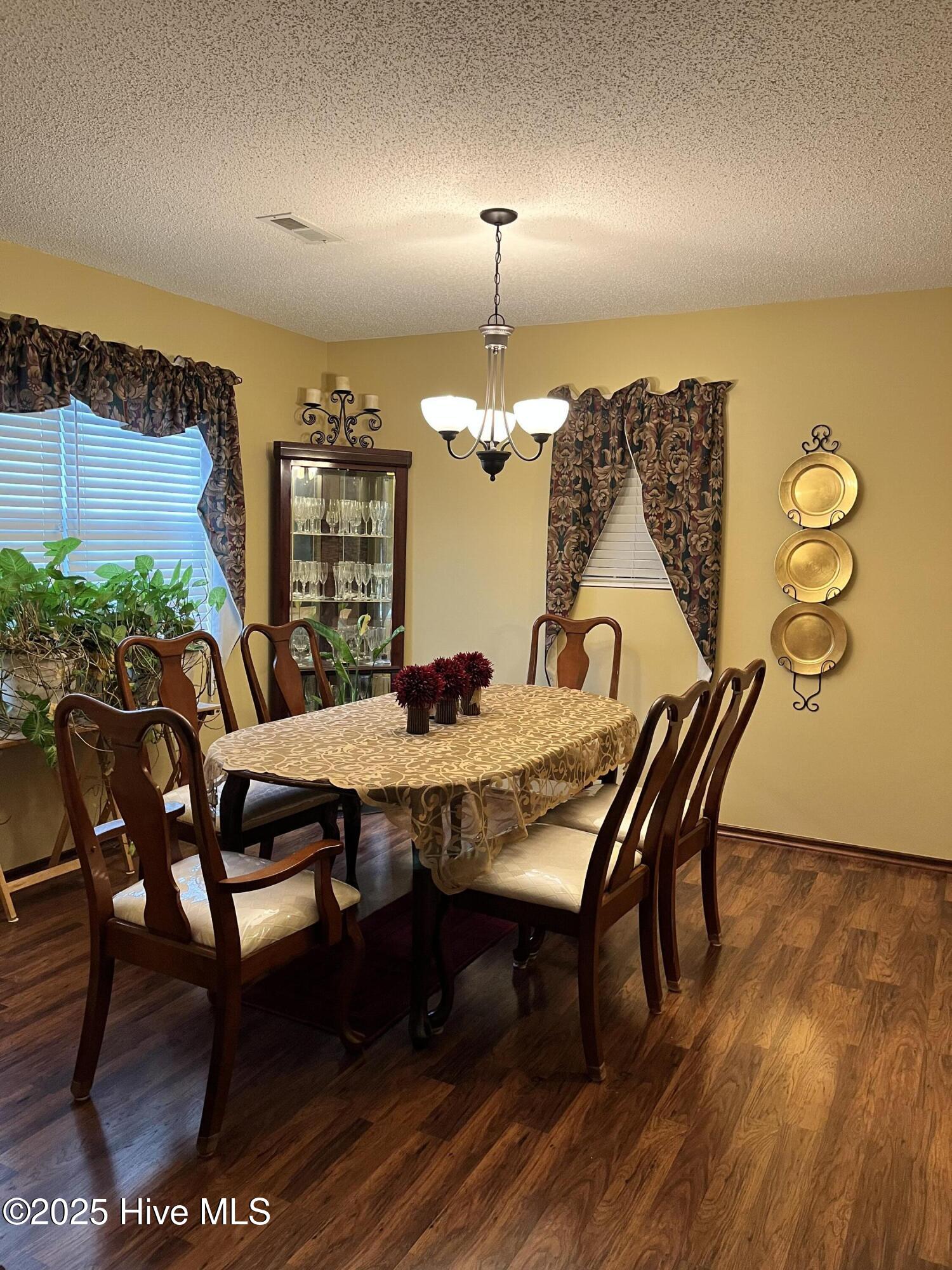 469 Whitehead Road Property Photo 7