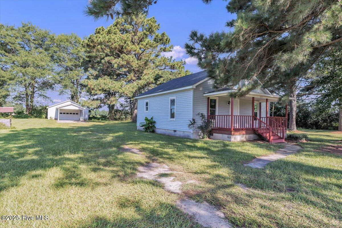 831 N Blizzardtown Road Property Photo 1